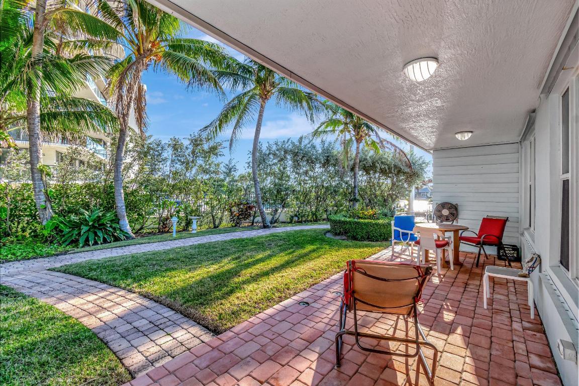 JAMAICA MANOR INC LESSEE - Residential