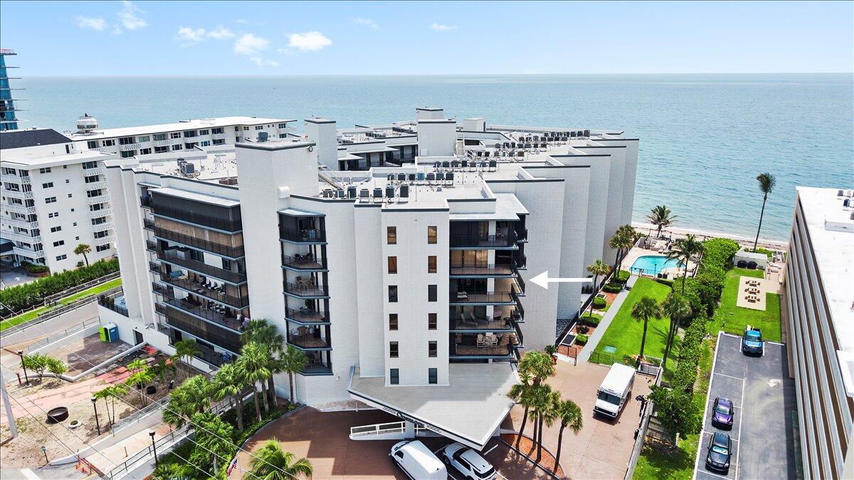 OVERLOOK CONDO - Residential