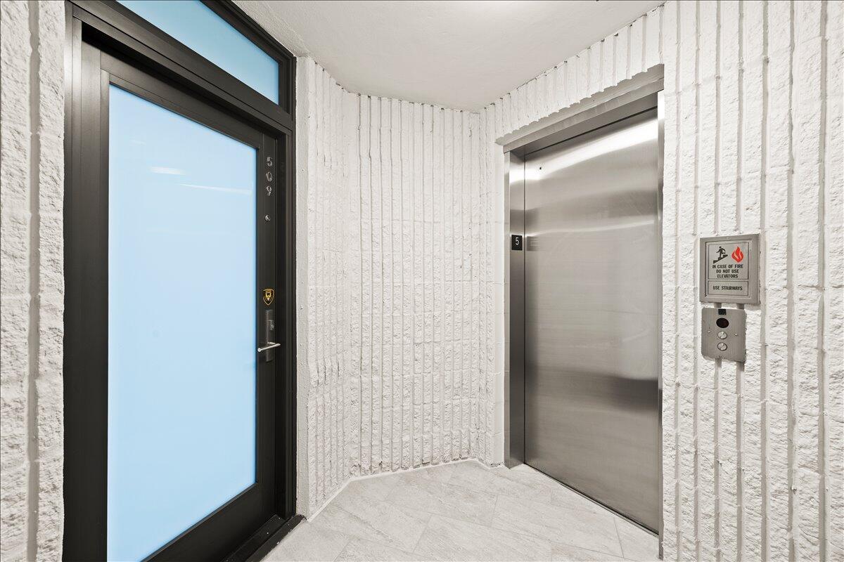 OVERLOOK CONDO - Residential