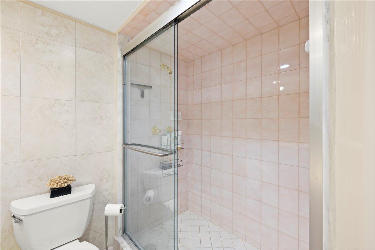 OVERLOOK CONDO - Residential