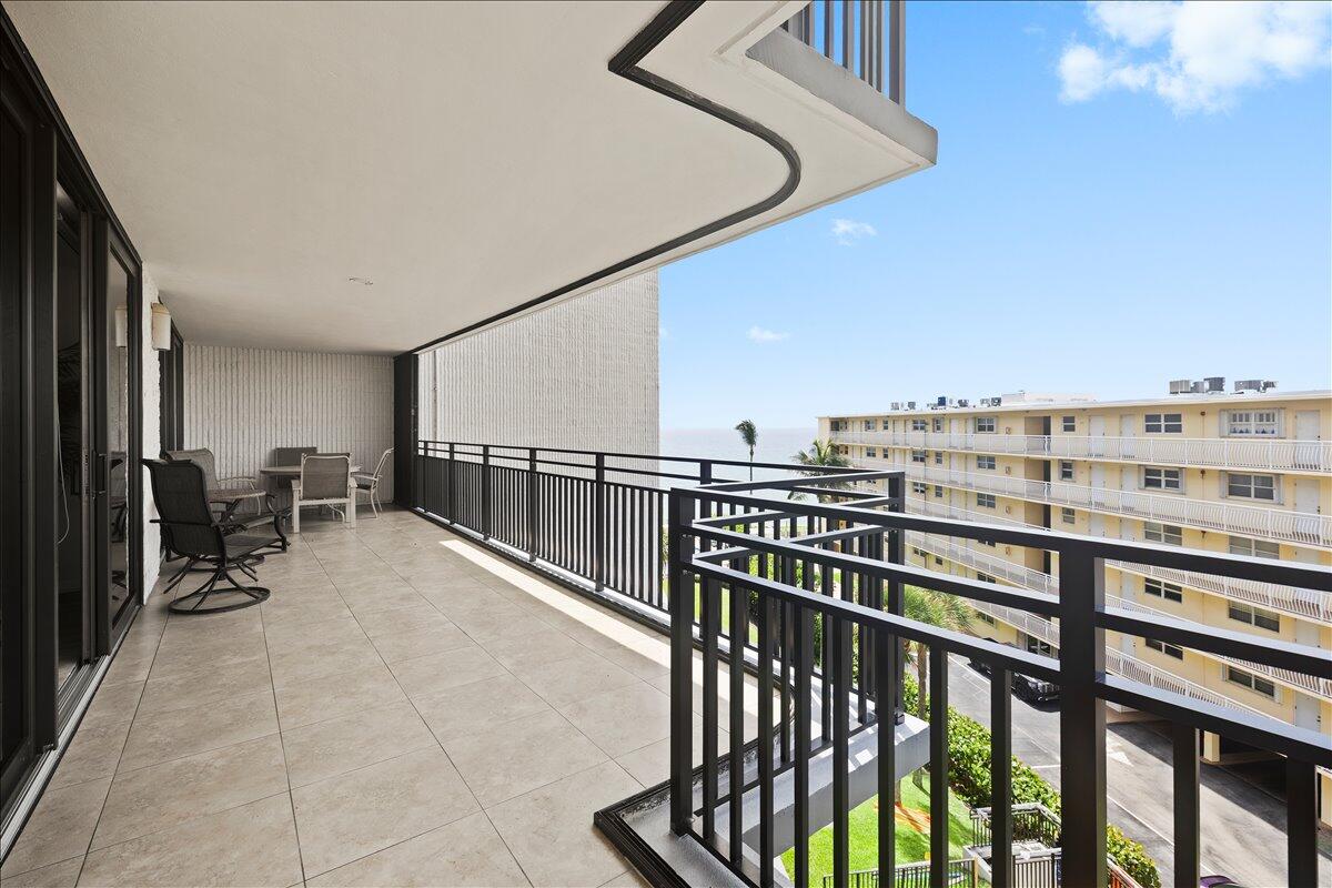 OVERLOOK CONDO - Residential