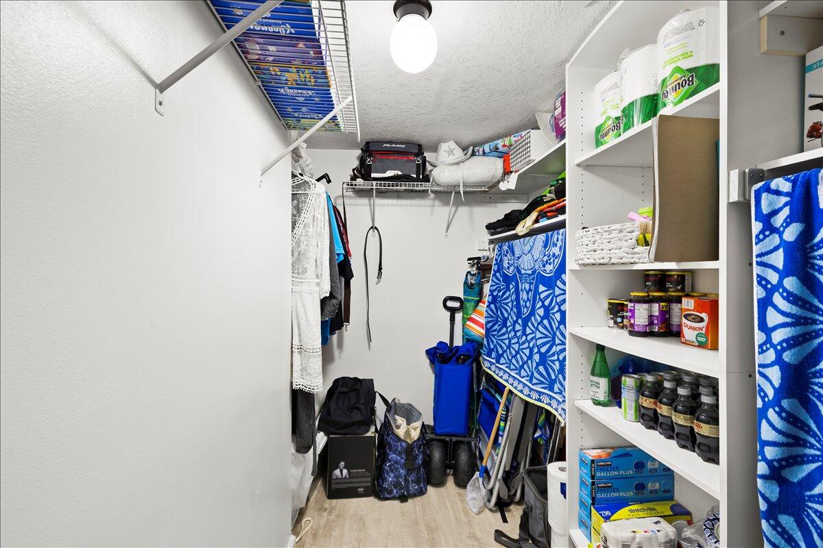 OVERLOOK CONDO - Residential