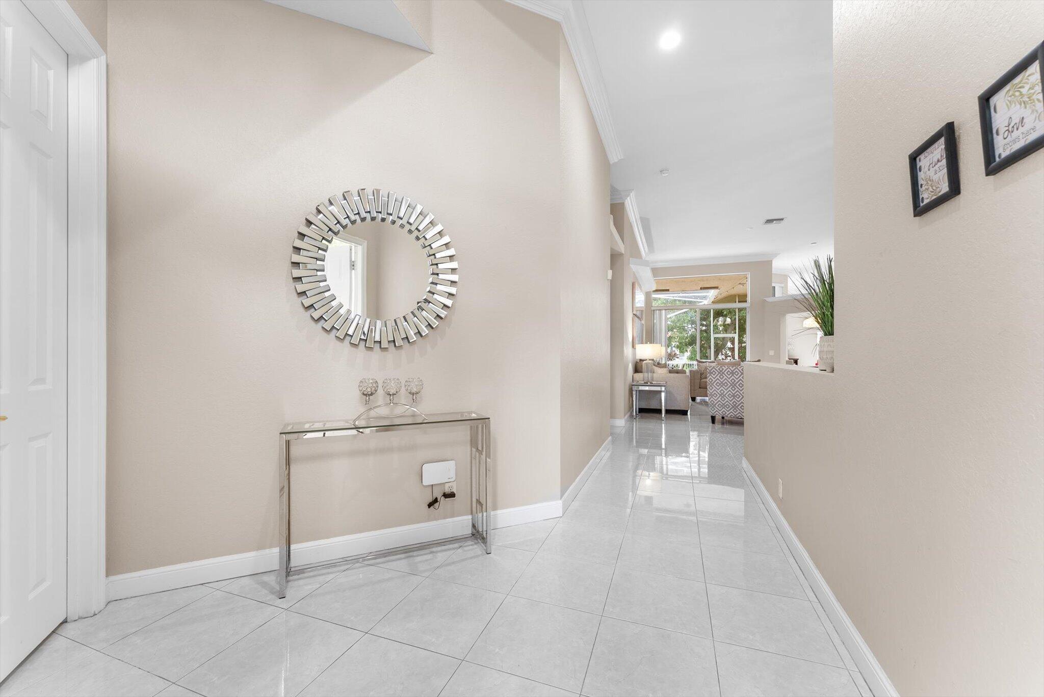 WYNDHAM LAKES WEST - Residential