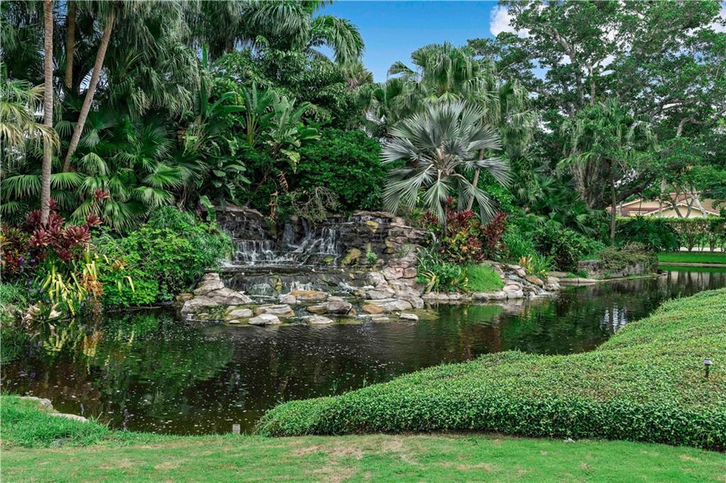 VILLAS OF DEER CREEK - Residential