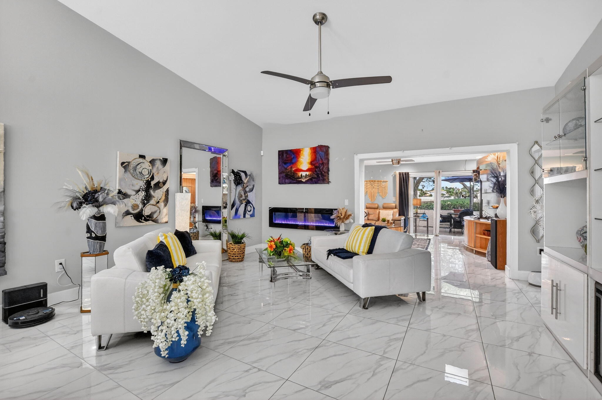 VILLAS OF DEER CREEK - Residential