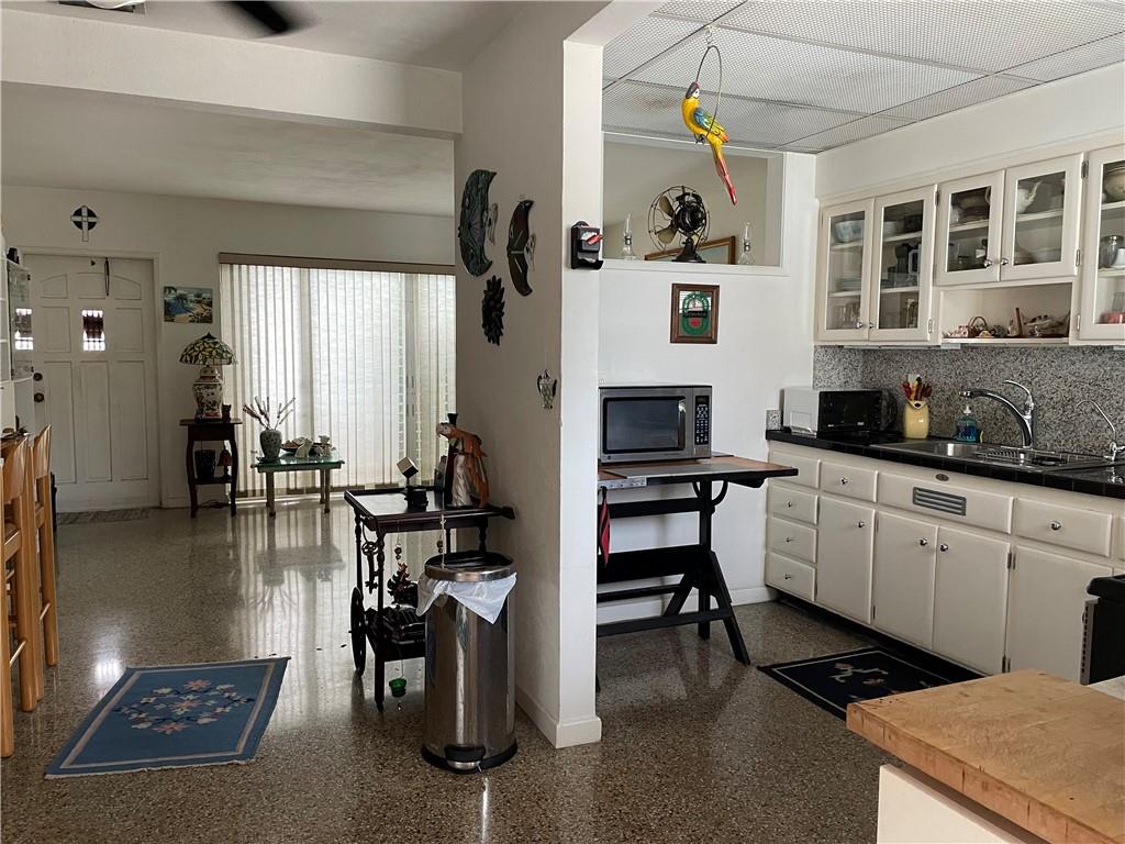 Flamingo Park Sec D 41-29 - Residential