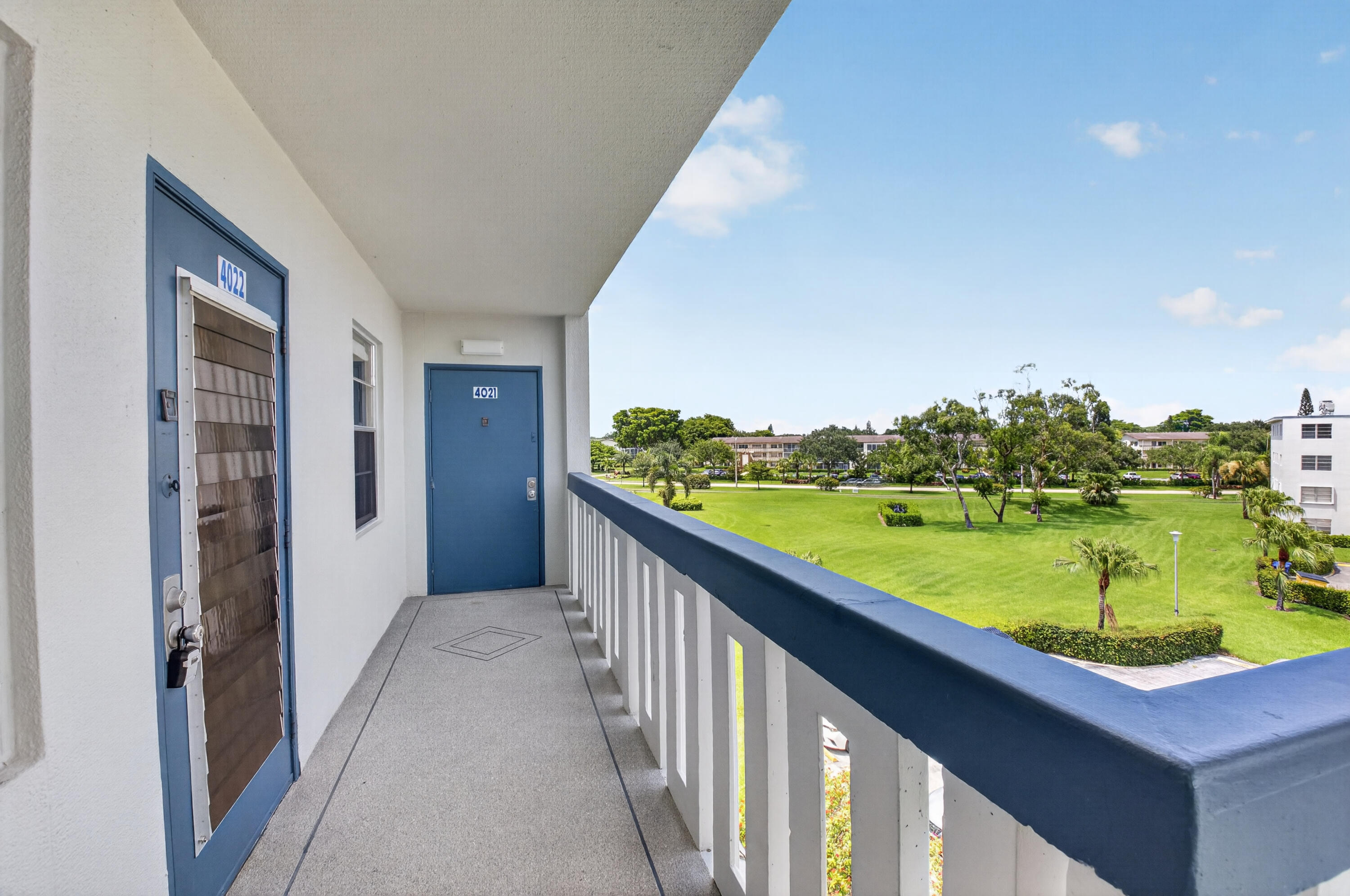 LINCOLN/ CENTURY VILLAGE - Residential