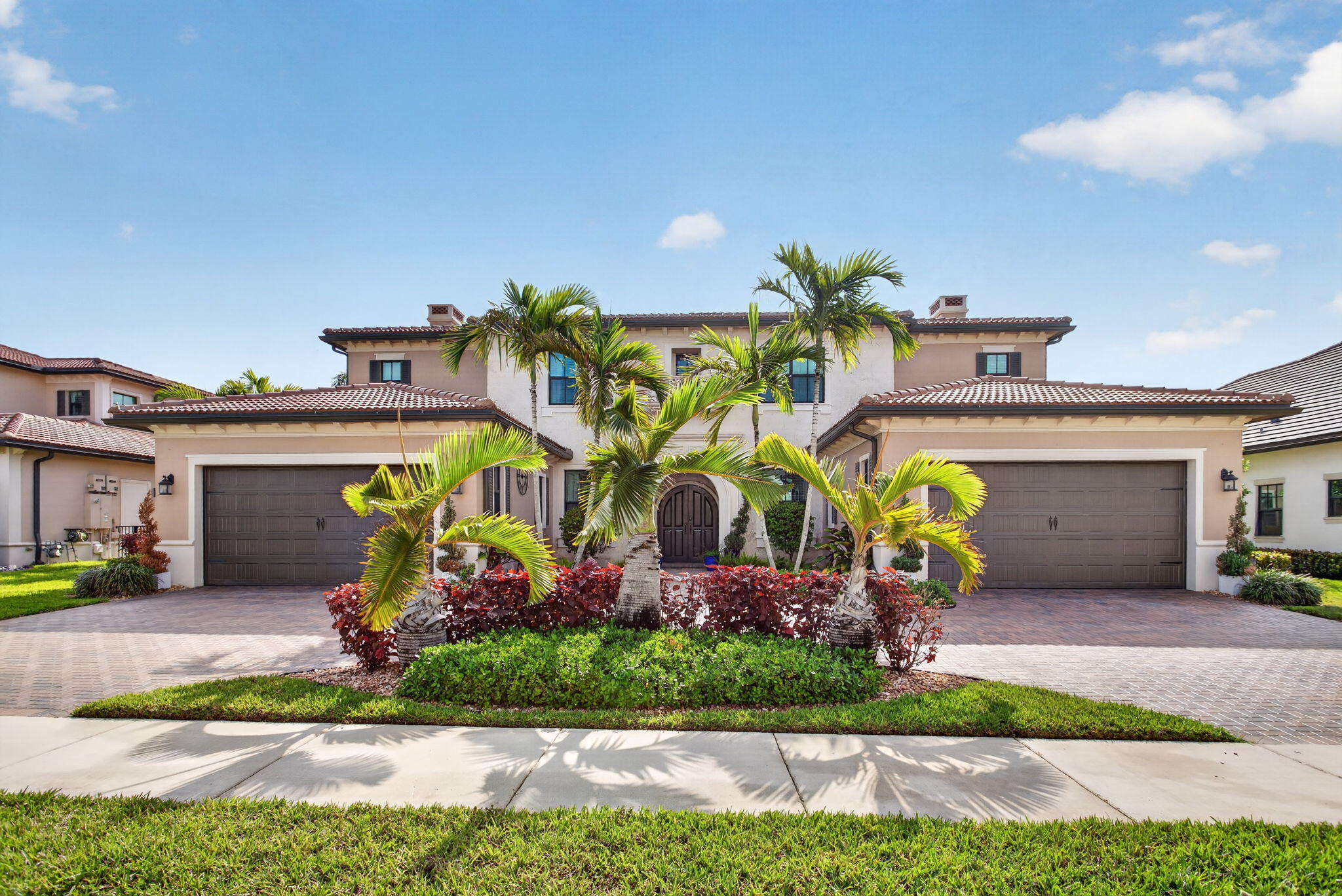 Opportunities like this are rare, 1 of only 9 Wentworth models in Watercrest and 1 of just 3 with a private elevator, set on a premium lot with some of the best lake views in the community. Built in 2017 by CalAtlantic, this home offers a well-designed layout with a true 4-car garage, a rare feature for this model. First floor includes 1 bedroom, office, 3.5 baths, and a spacious media/family room, ideal for guests or flexible living. Open, light-filled living areas flow seamlessly to a custom all-glass tile pool with sun shelf and spa, creating a private, resort-style setting with wide water views. Located in one of Parkland's most desirable communities, this home offers a strong blend of design, functionality, and long-term value.
