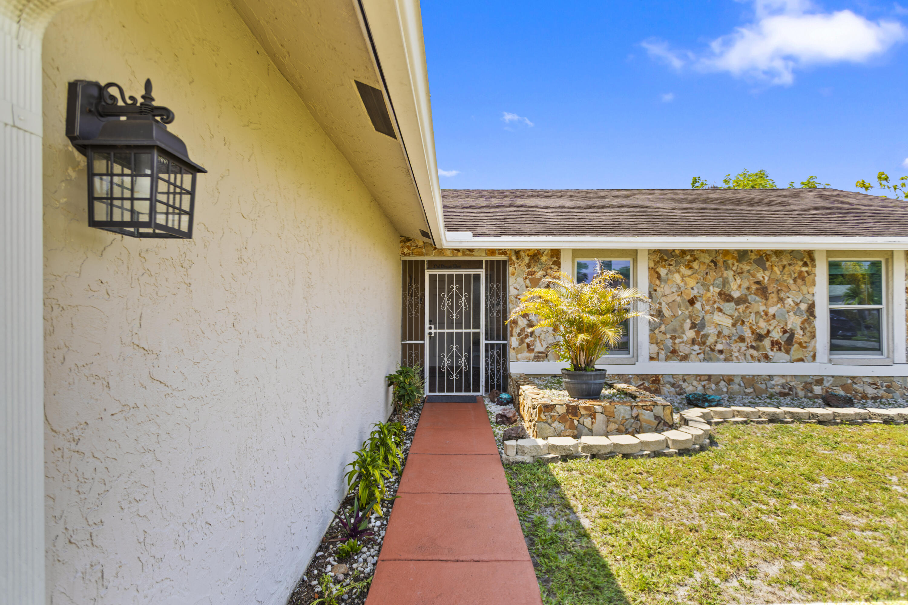 Spacious single-family home featuring 4 bedrooms and 2 bathrooms, in a highly desirable neighborhood known for its excellent schools and family-friendly atmosphere. This beautiful property offers a beautiful private pool, perfect for relaxing or entertaining year-round. Enjoy outdoor living on the screened patio overlooking the backyard oasis. Inside, the upgraded kitchen showcases stunning white cabinetry, modern finishes, and plenty of space for cooking and gathering. Bright, open living areas and a comfortable layout make this home ideal for families seeking style, comfort, and convenience. Spacious single-family home featuring 4 bedrooms and 2 bathrooms, in a highly desirable neighborhood known for its excellent schools and family-friendly atmosphere. This beautiful property offers a beautiful private pool, perfect for relaxing or entertaining year-round. Enjoy outdoor living on the screened patio overlooking the backyard oasis. Inside, the upgraded kitchen showcases stunning white cabinetry, modern finishes, and plenty of space for cooking and gathering. Bright, open living areas and a comfortable layout make this home ideal for families seeking style, comfort, and convenience.