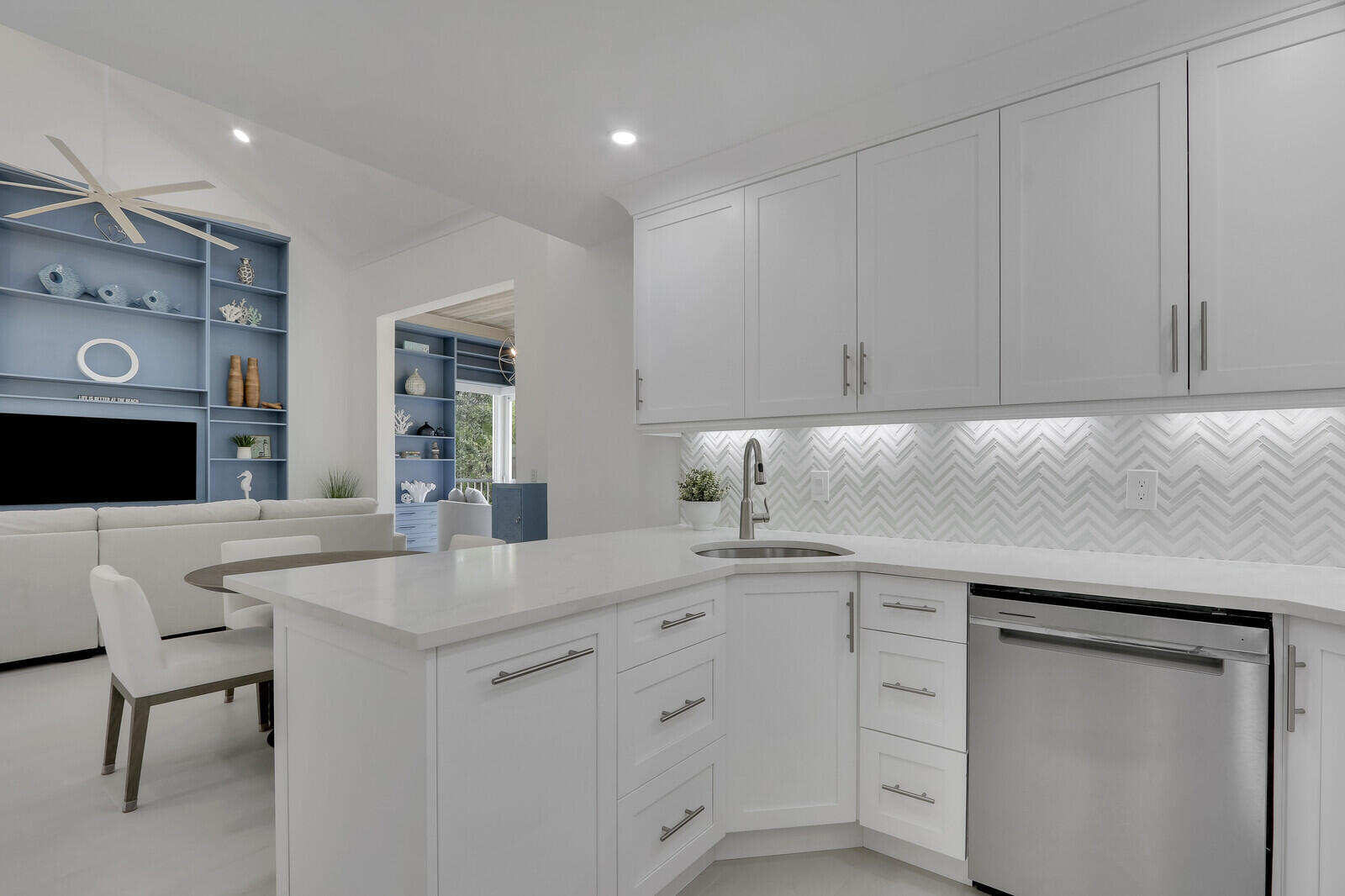 ESTUARY AT JUPITER DUNES CONDO - Residential Lease