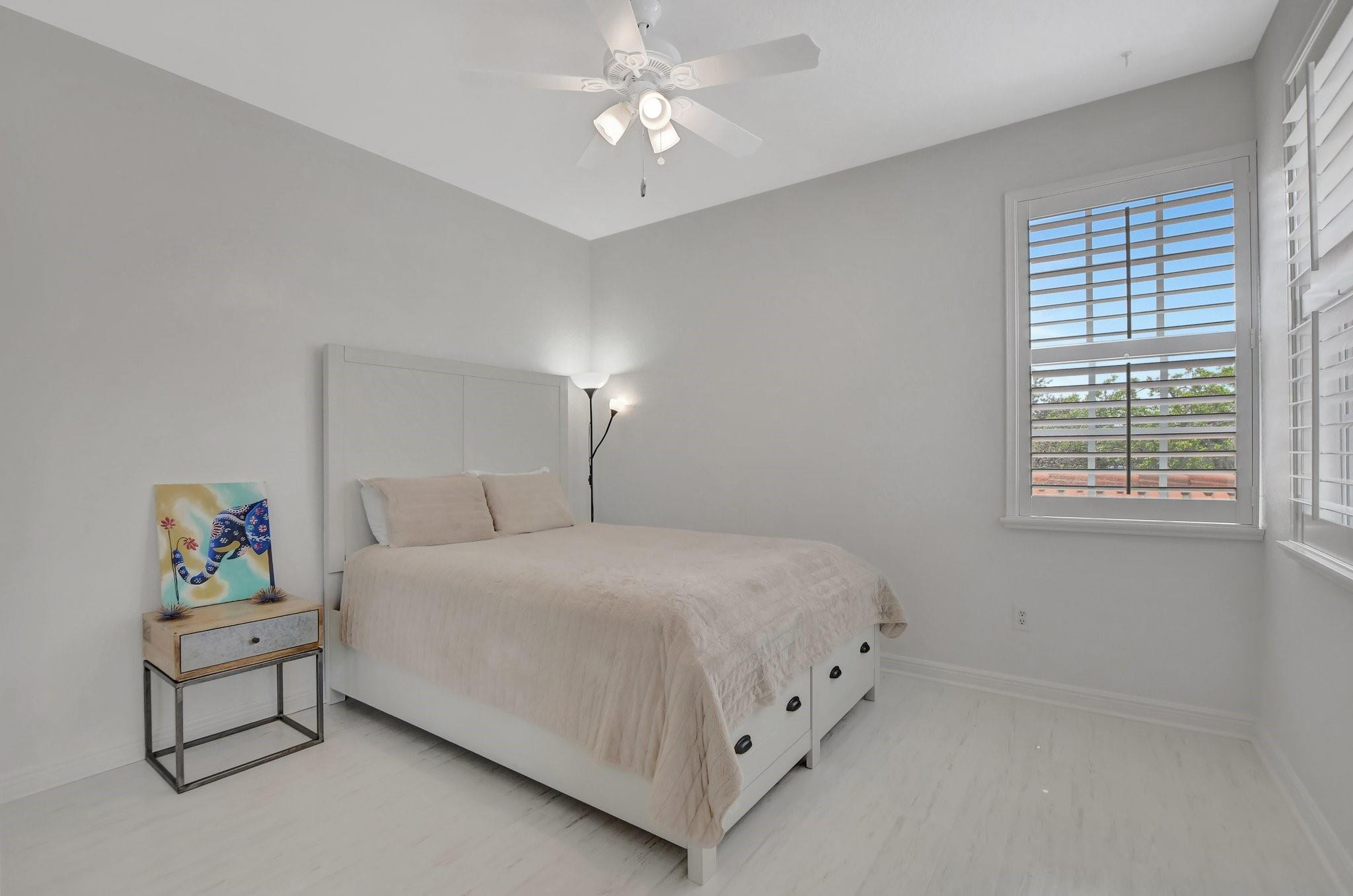 PENINSULA VILLAGE GREENS - Residential