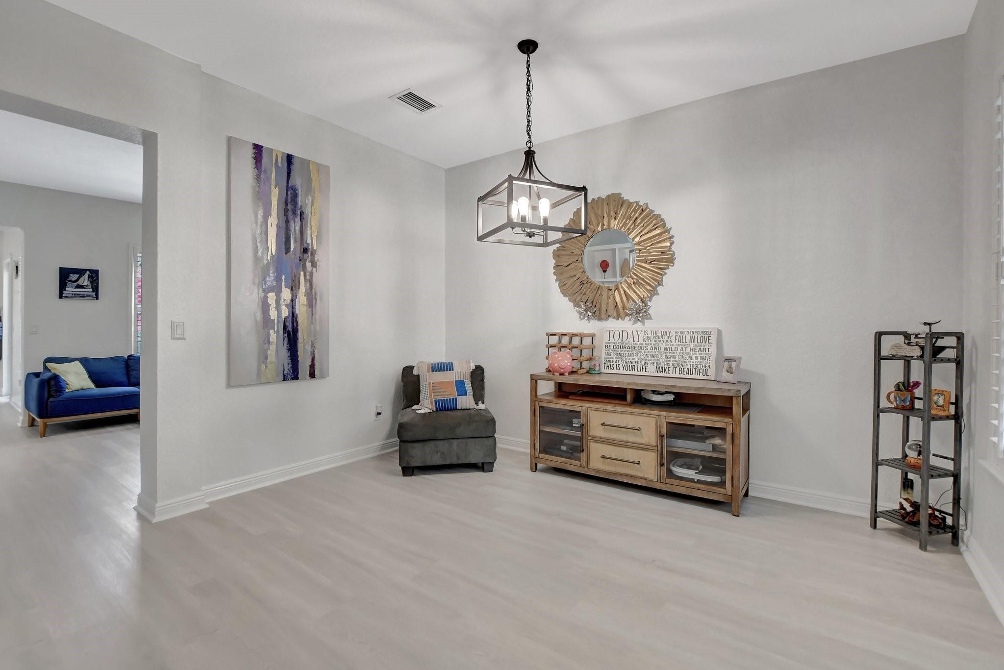 PENINSULA VILLAGE GREENS - Residential