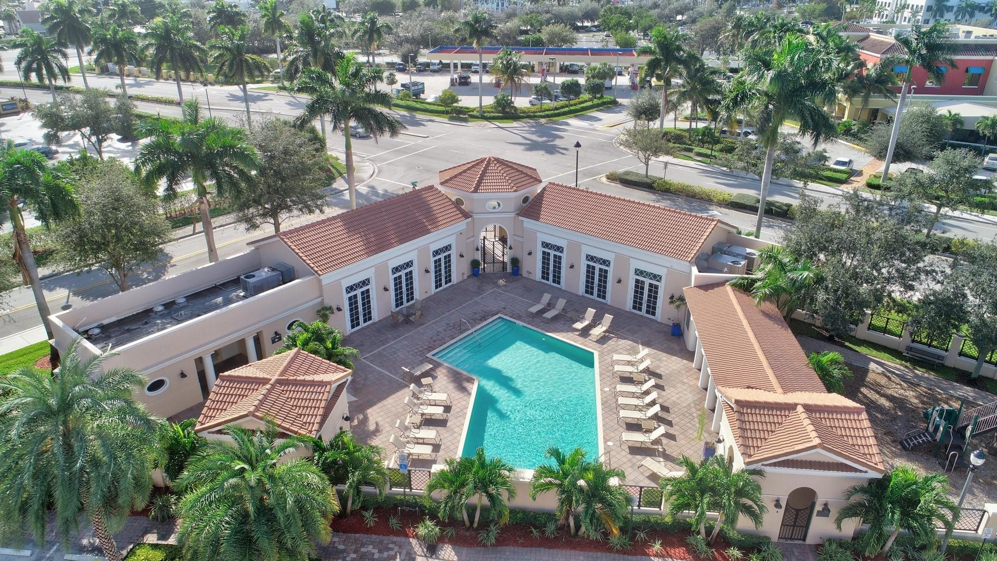 PENINSULA VILLAGE GREENS - Residential