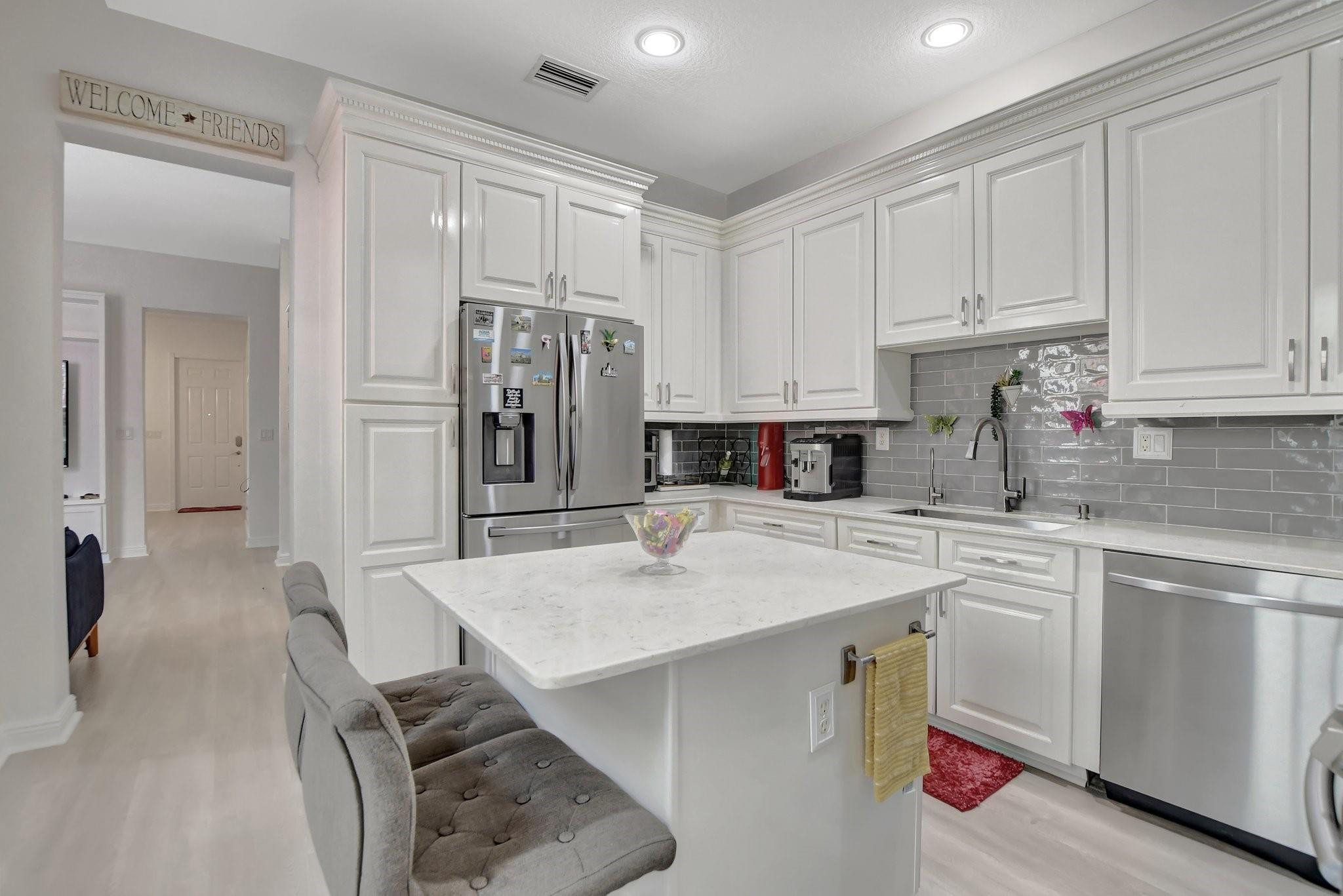 PENINSULA VILLAGE GREENS - Residential
