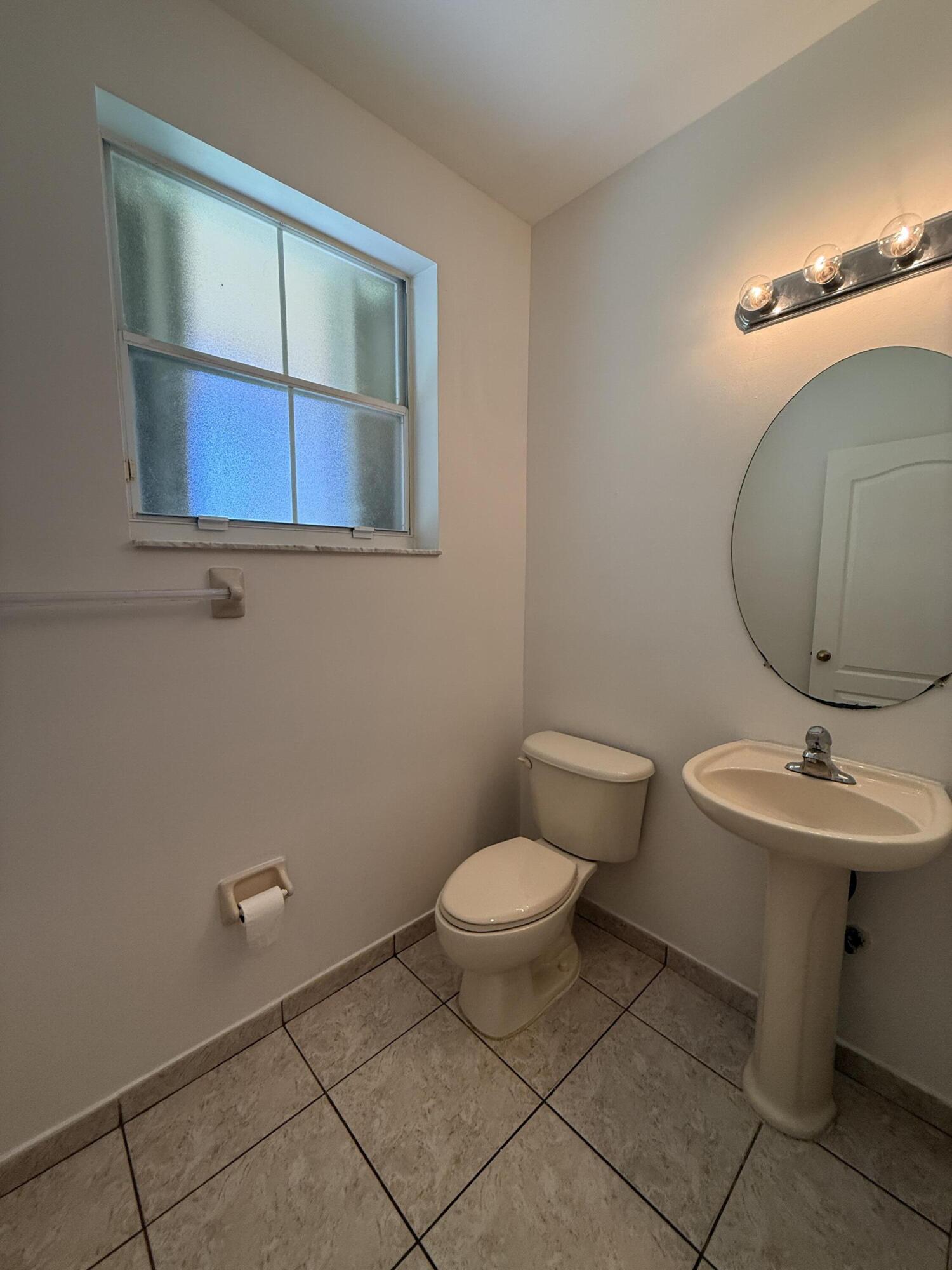 POD 6 AT MONARCH LAKES - Residential