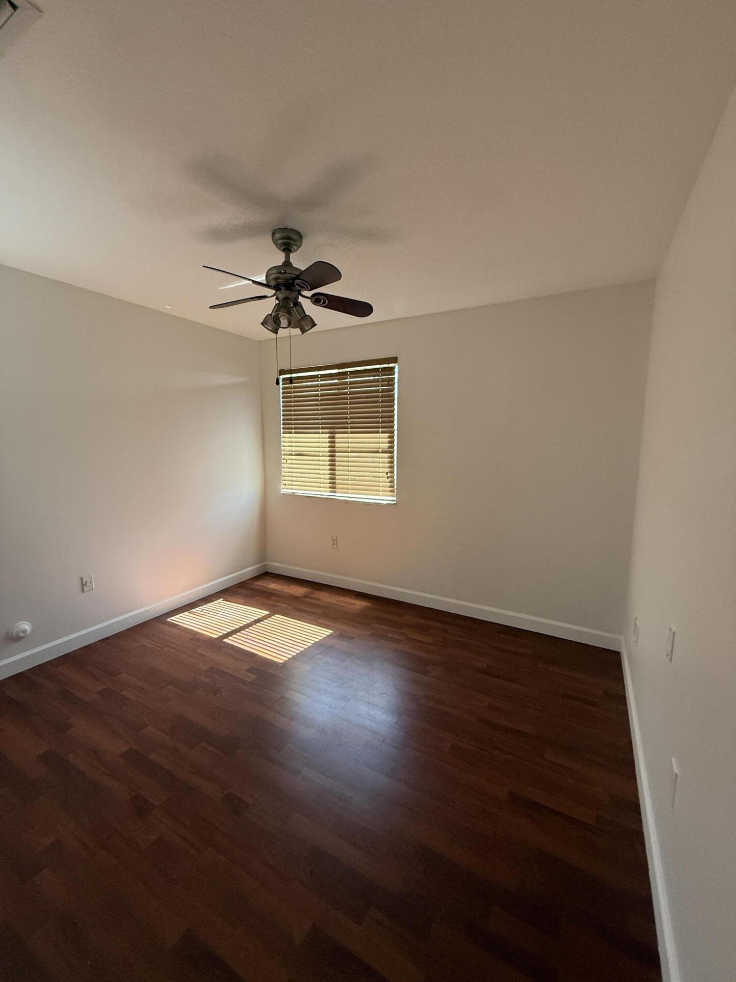 POD 6 AT MONARCH LAKES - Residential