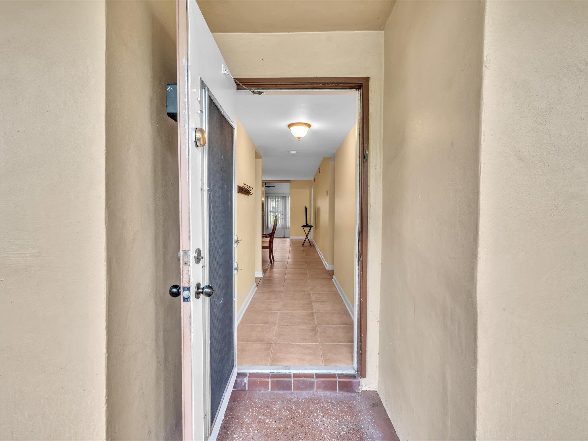 SUNRISE LAKES 95 CONDO - Residential