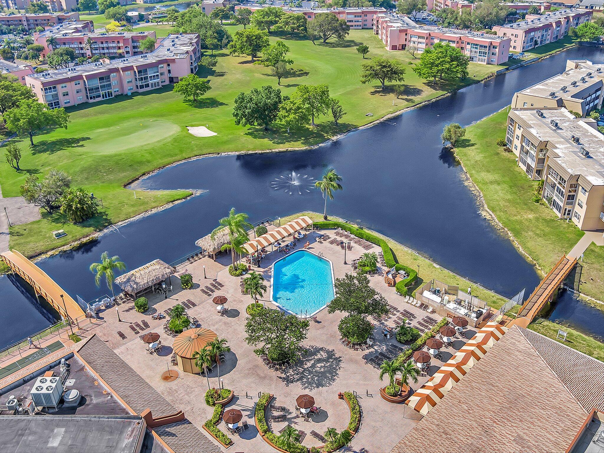 SUNRISE LAKES 95 CONDO - Residential