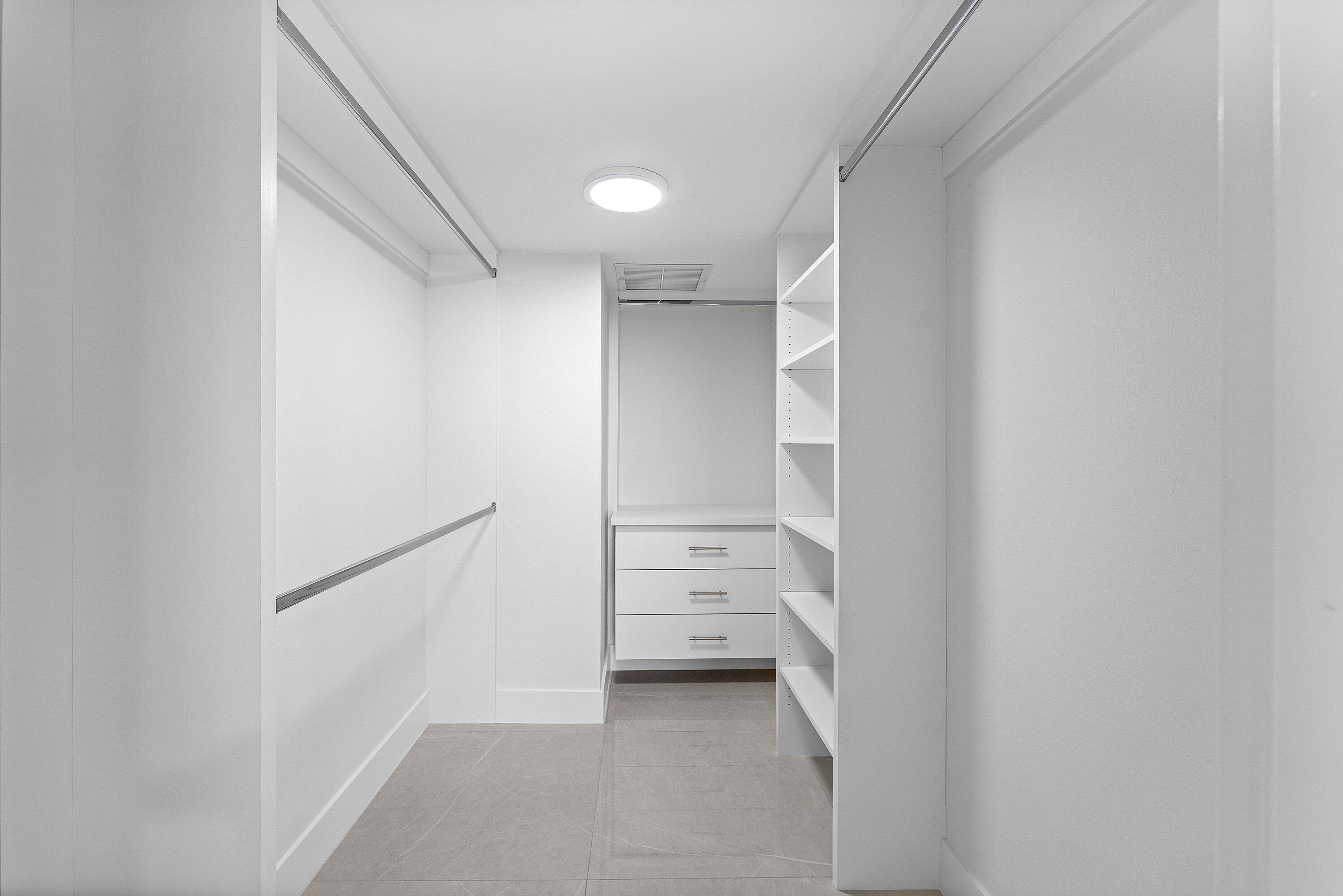 DUNES TOWERS CONDO - Residential Lease