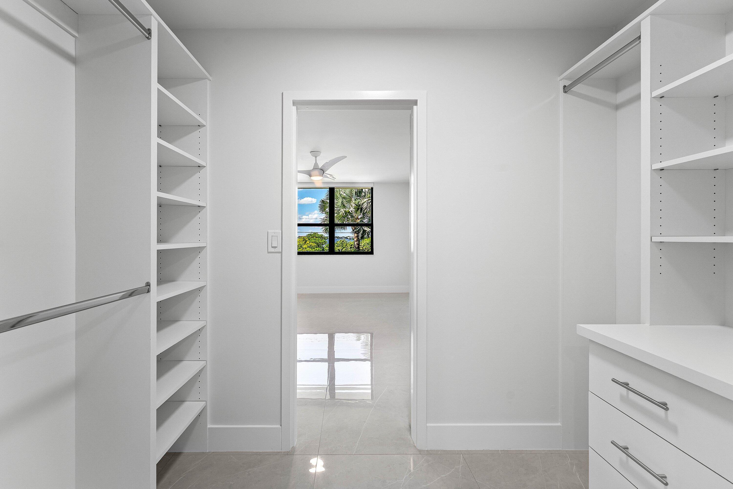 DUNES TOWERS CONDO - Residential Lease