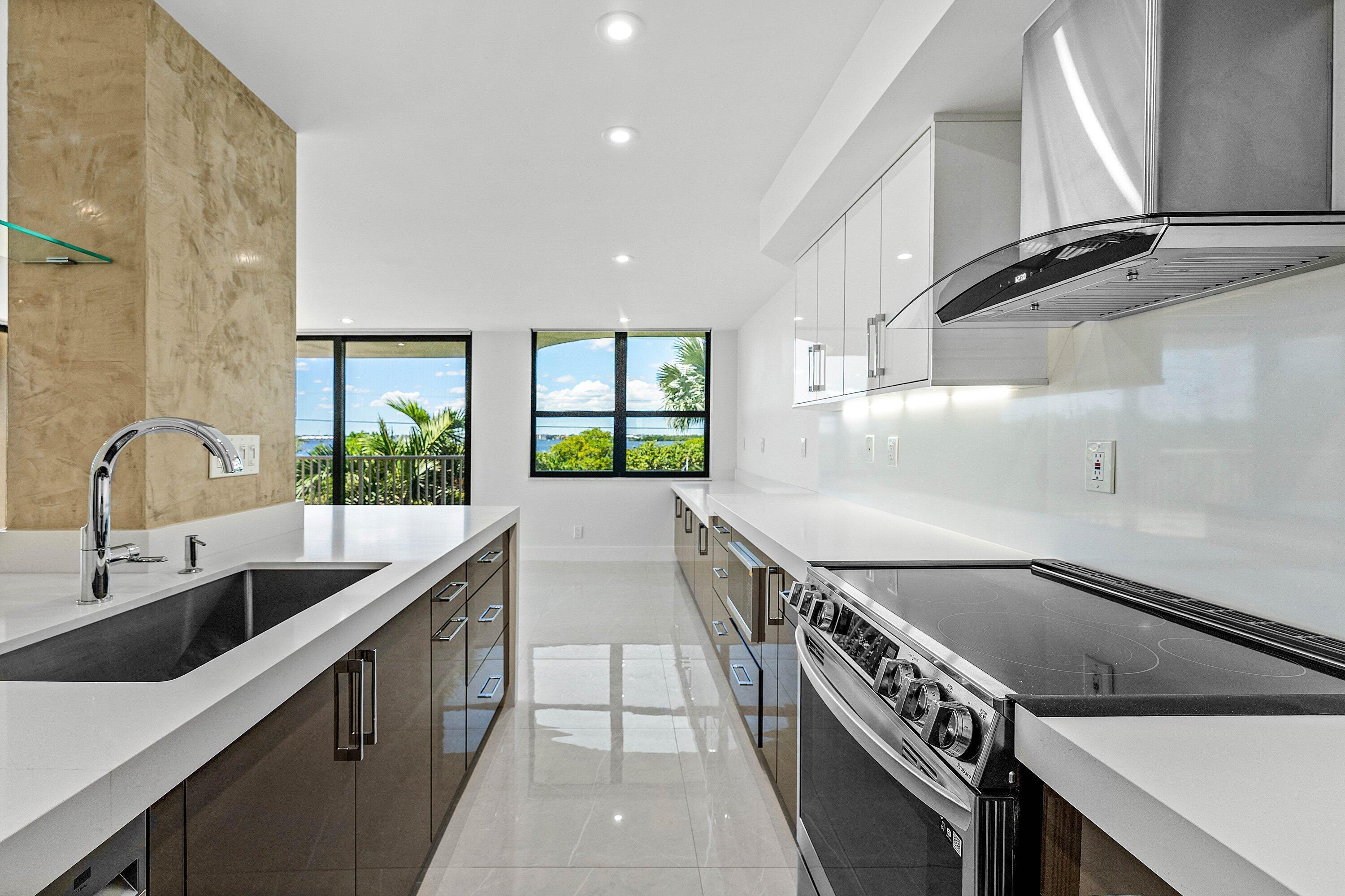 DUNES TOWERS CONDO - Residential Lease