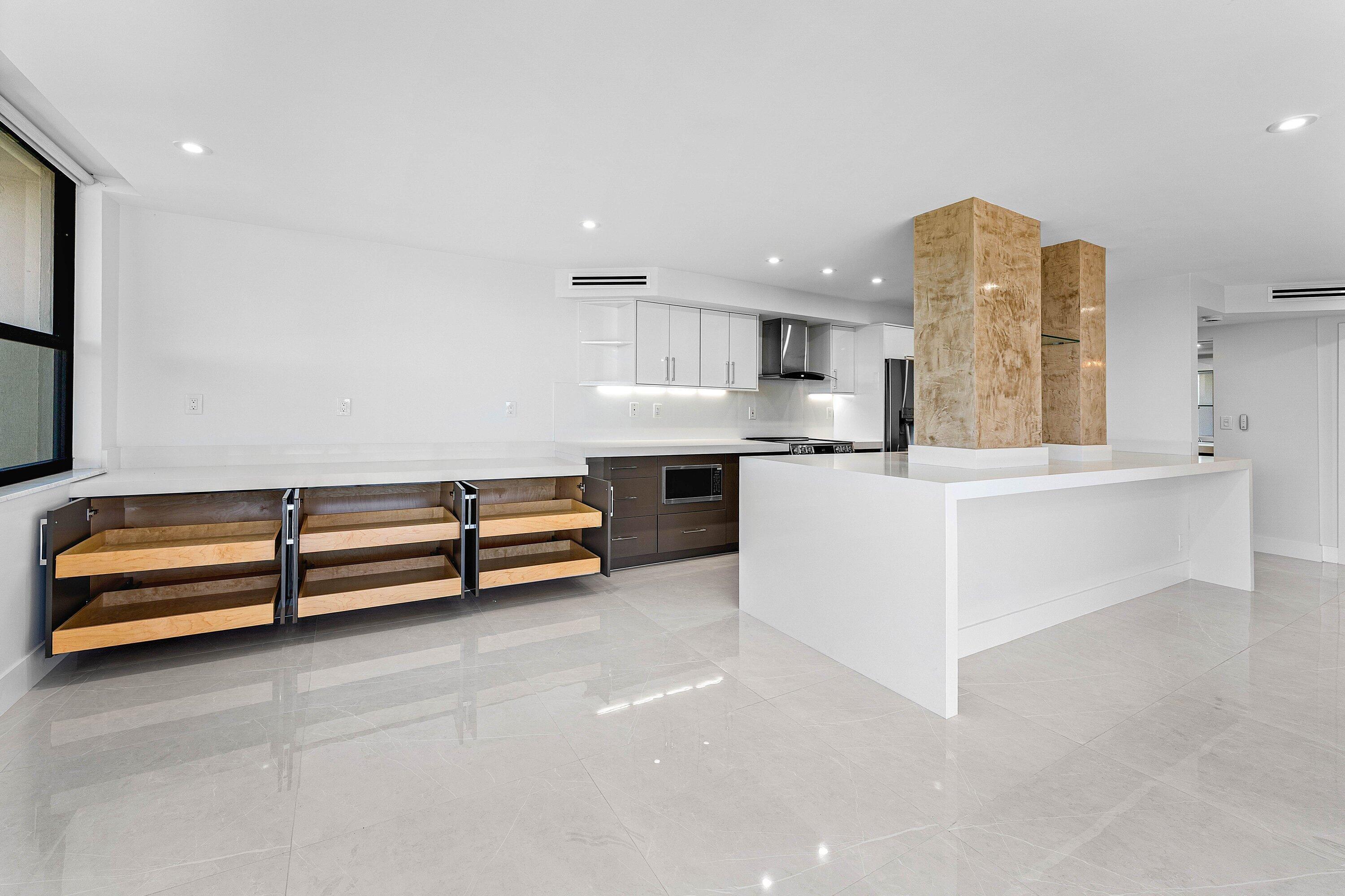 DUNES TOWERS CONDO - Residential Lease