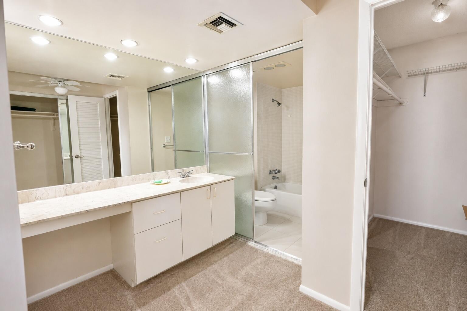PARLIAMENT HOUSE CONDOMINIUMS - Residential