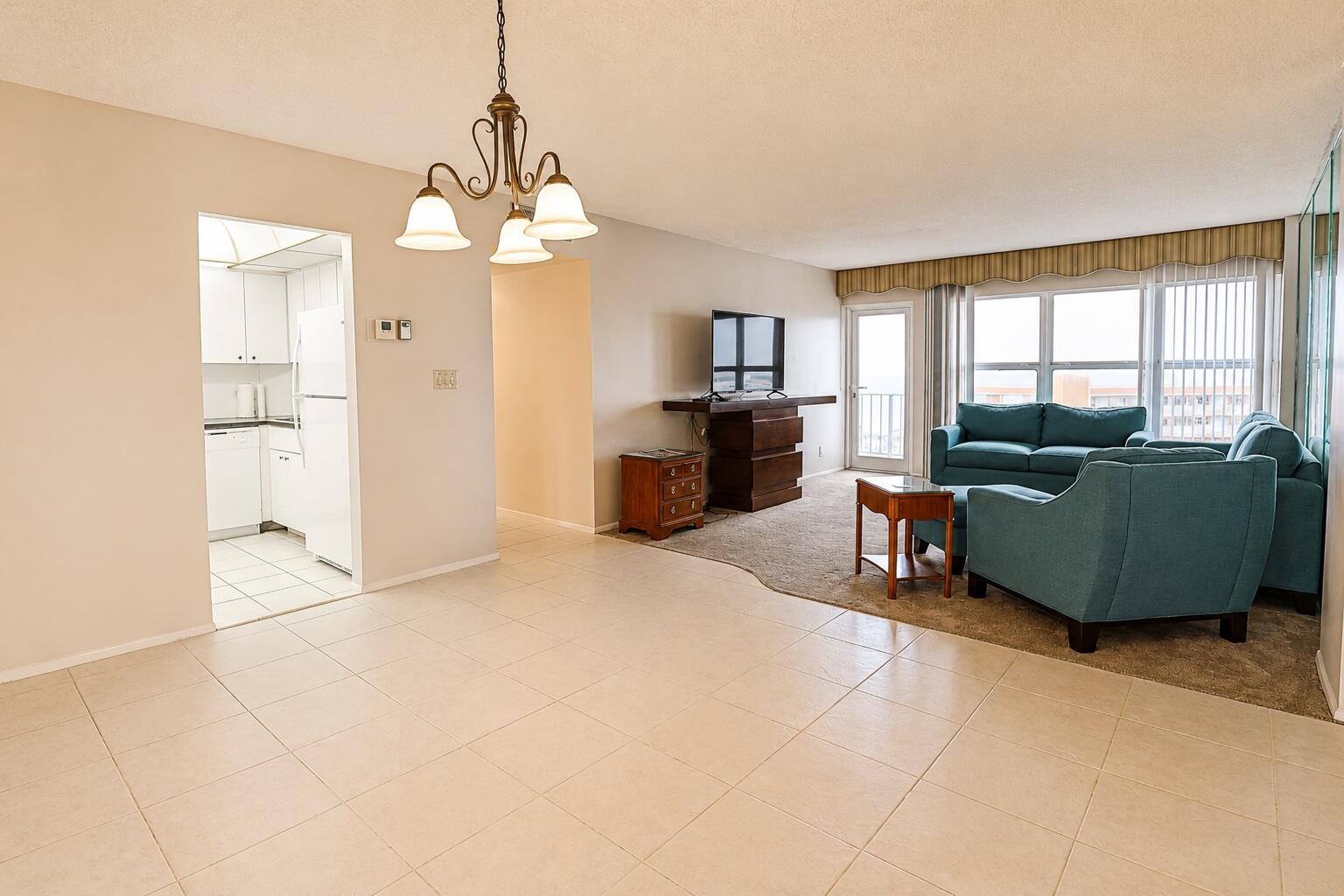 PARLIAMENT HOUSE CONDOMINIUMS - Residential