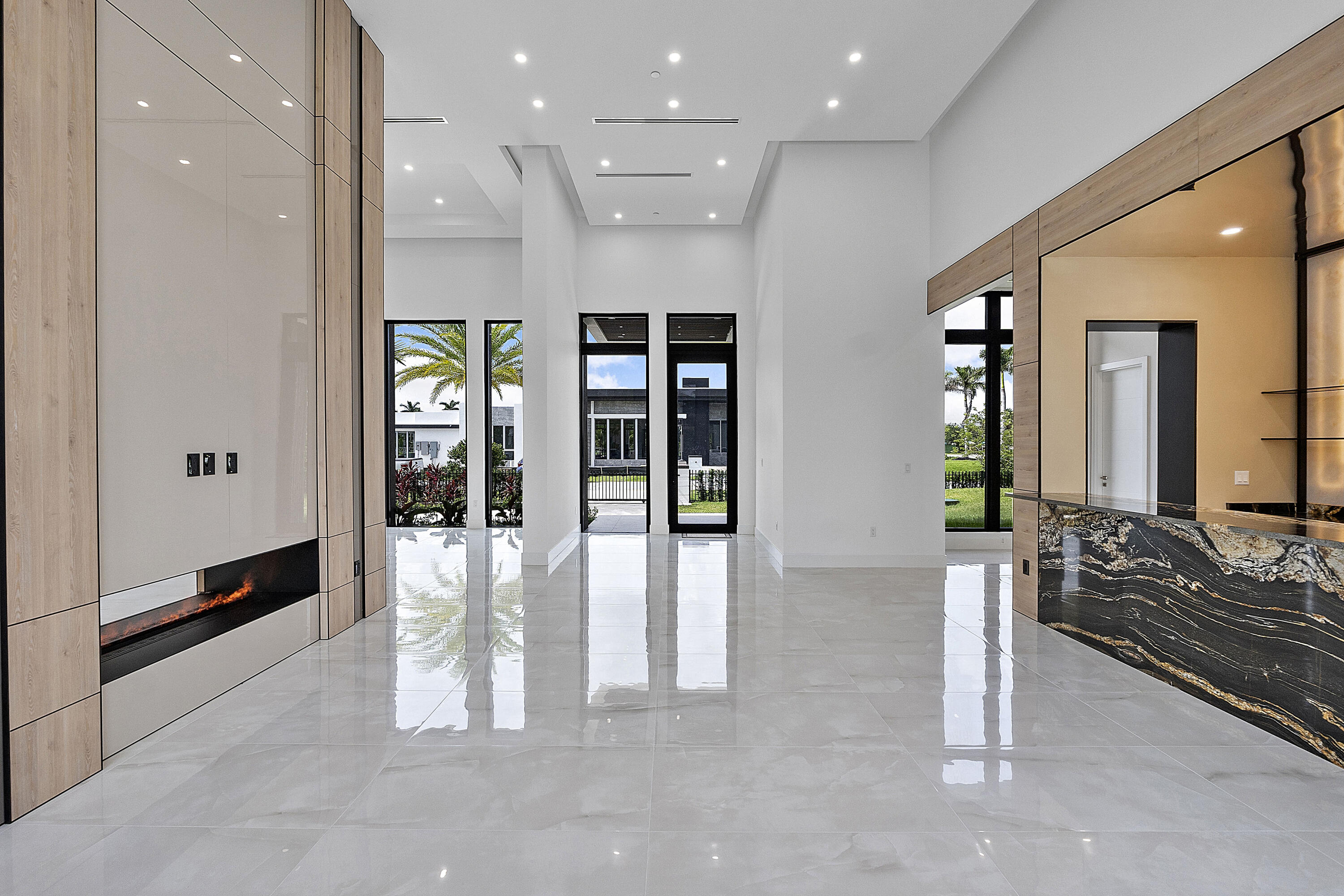 SLS REAL ESTATE 4 - Residential