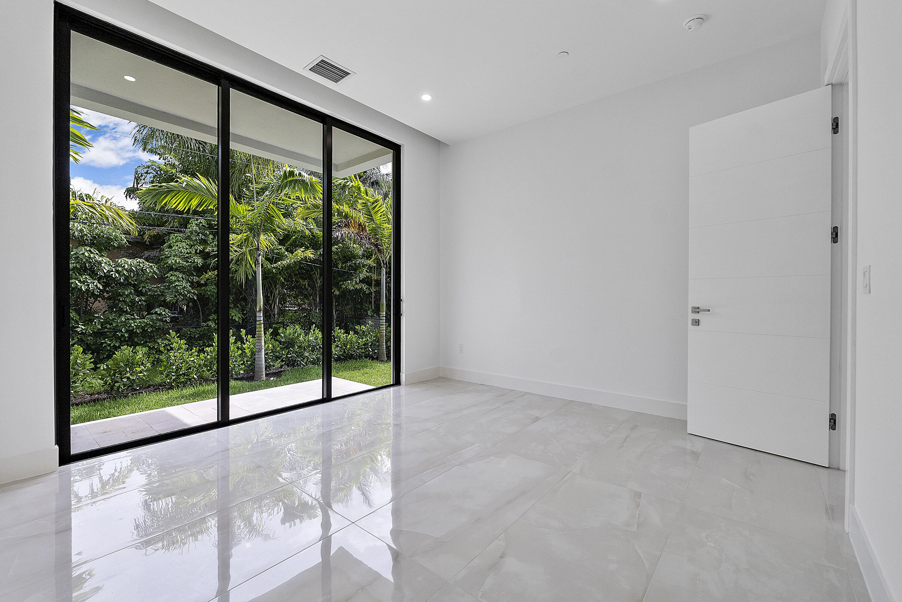 SLS REAL ESTATE 4 - Residential