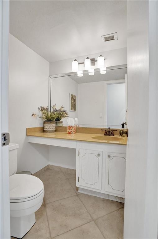 WHITE EGRET - Residential