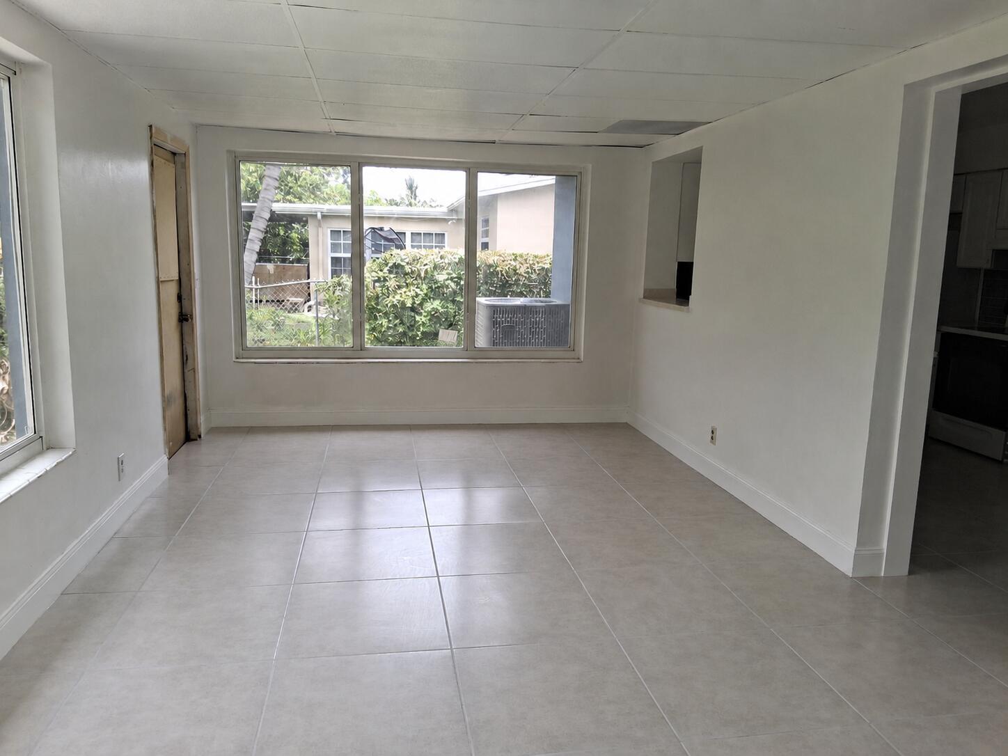 FLORAL HEIGHTS - Residential Lease