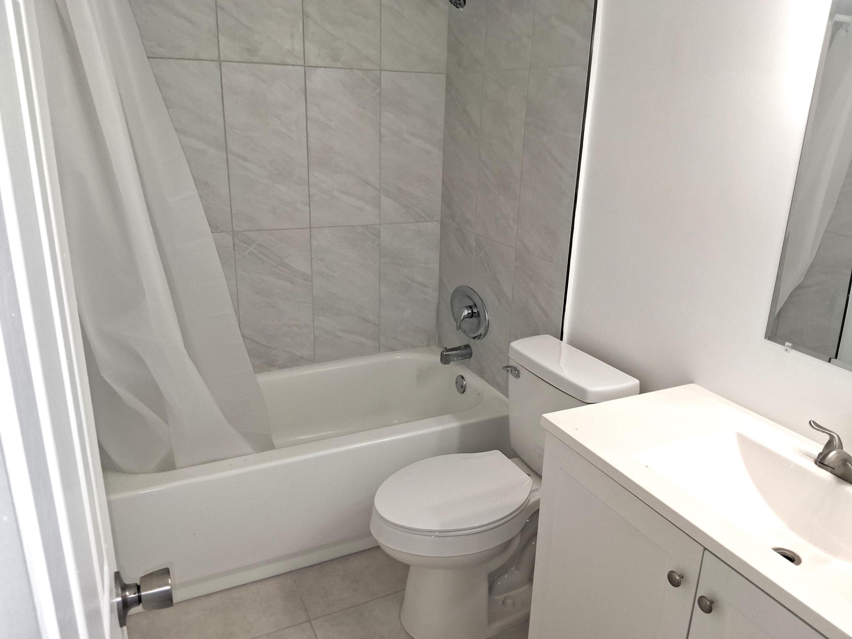 FLORAL HEIGHTS - Residential Lease