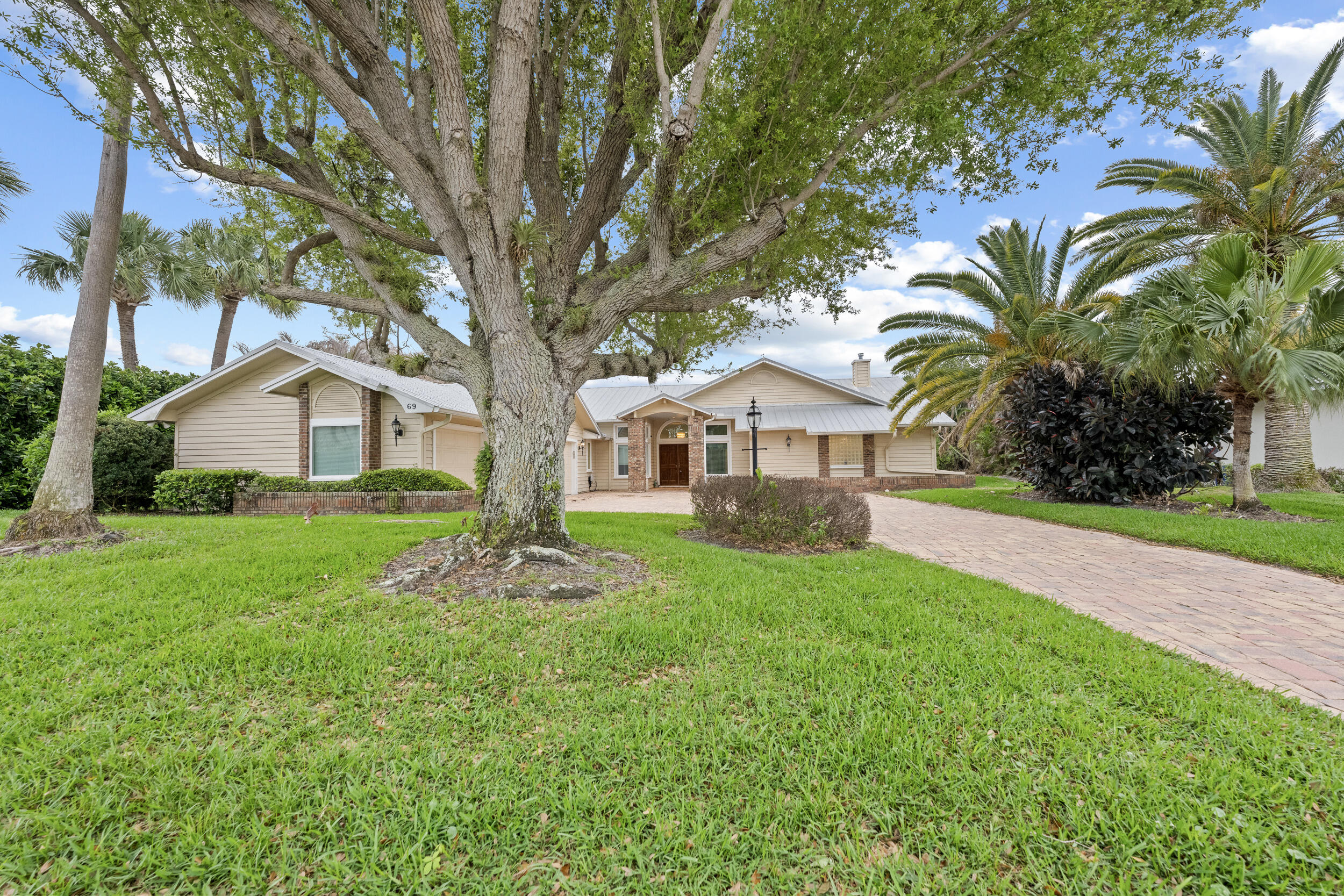 CACHE CAY SUBDIVISION - Residential
