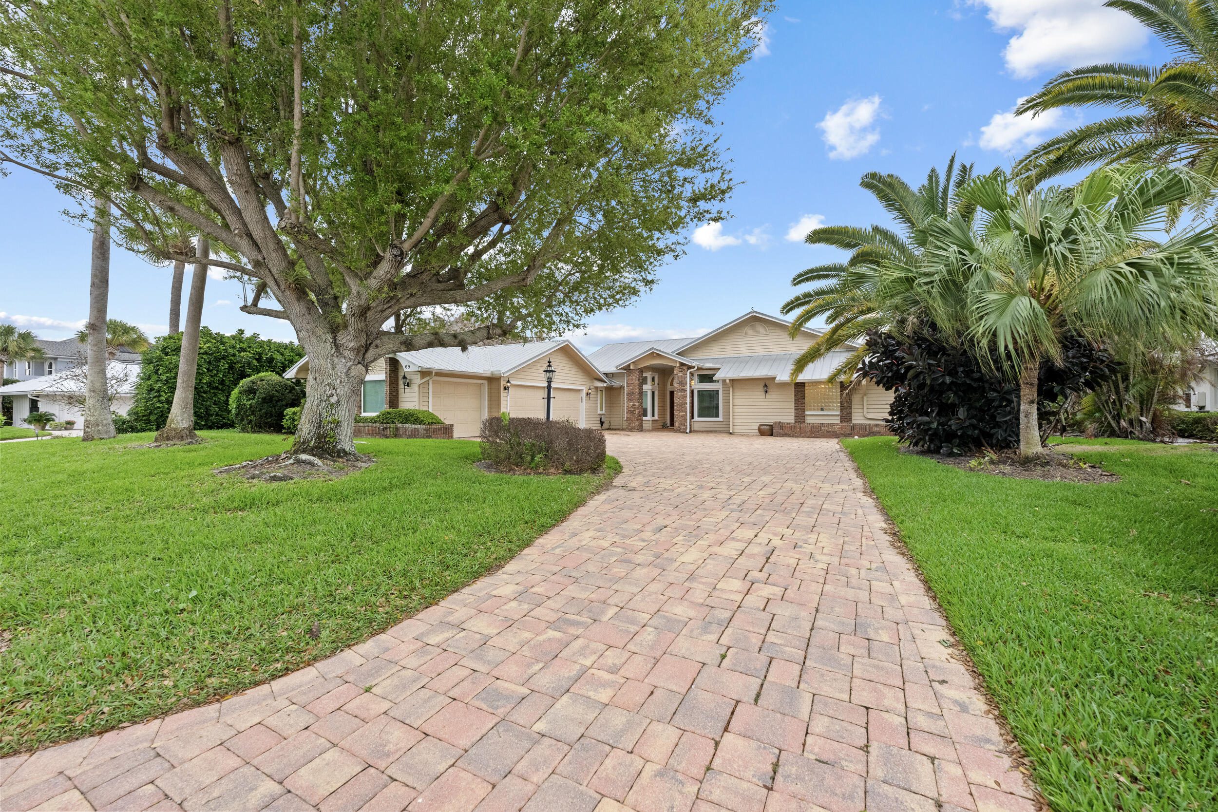 CACHE CAY SUBDIVISION - Residential