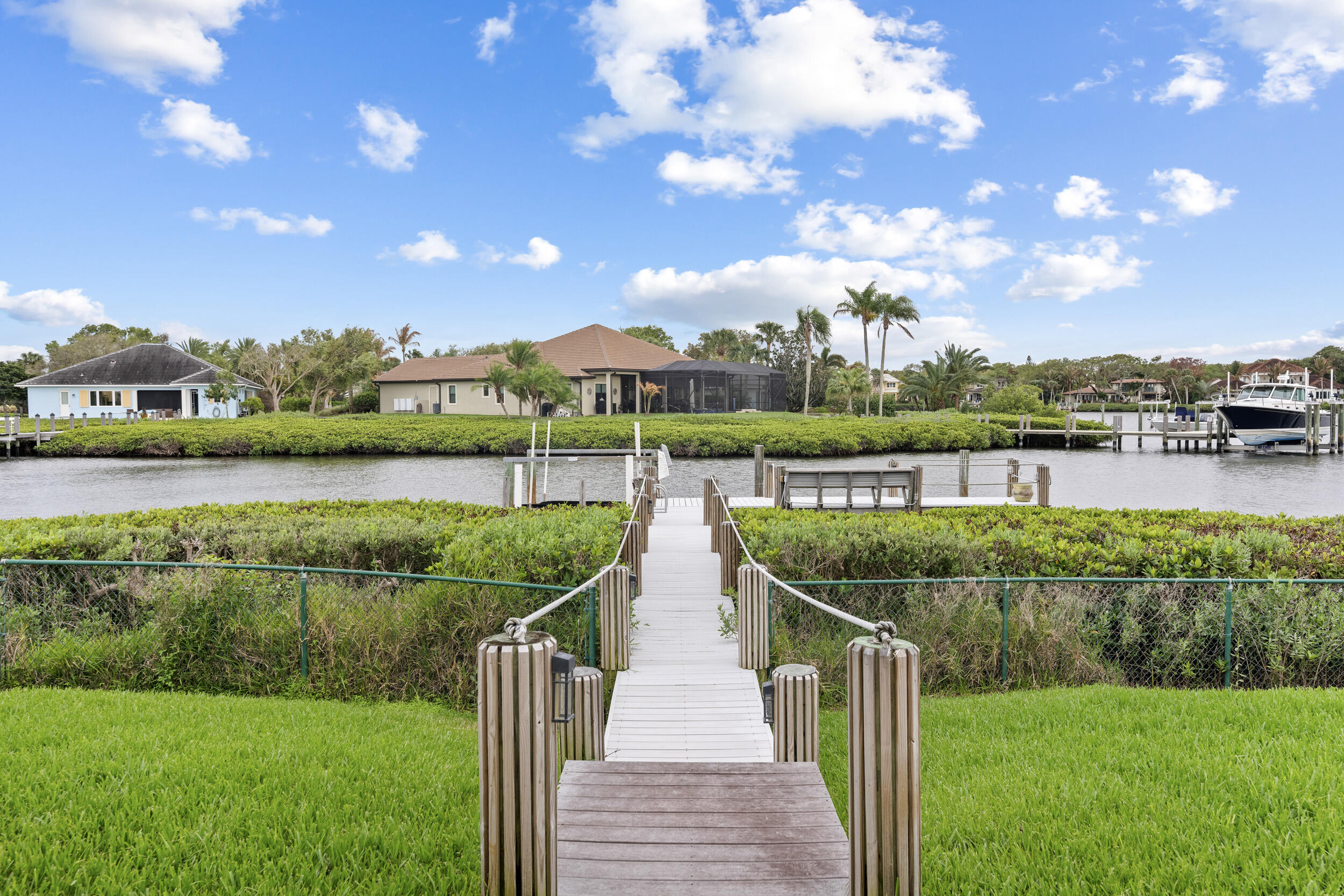 CACHE CAY SUBDIVISION - Residential