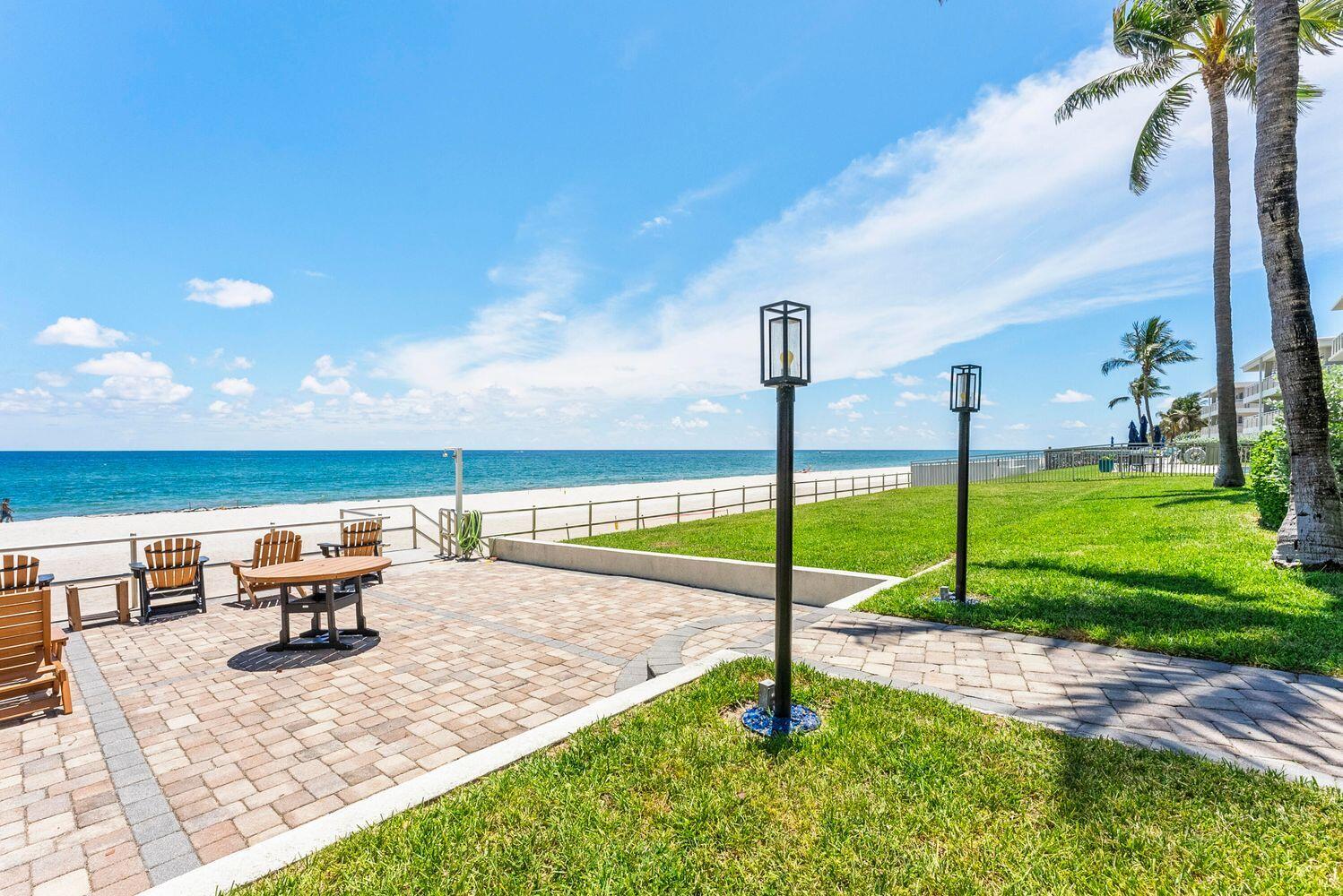 SHORELAND - Residential