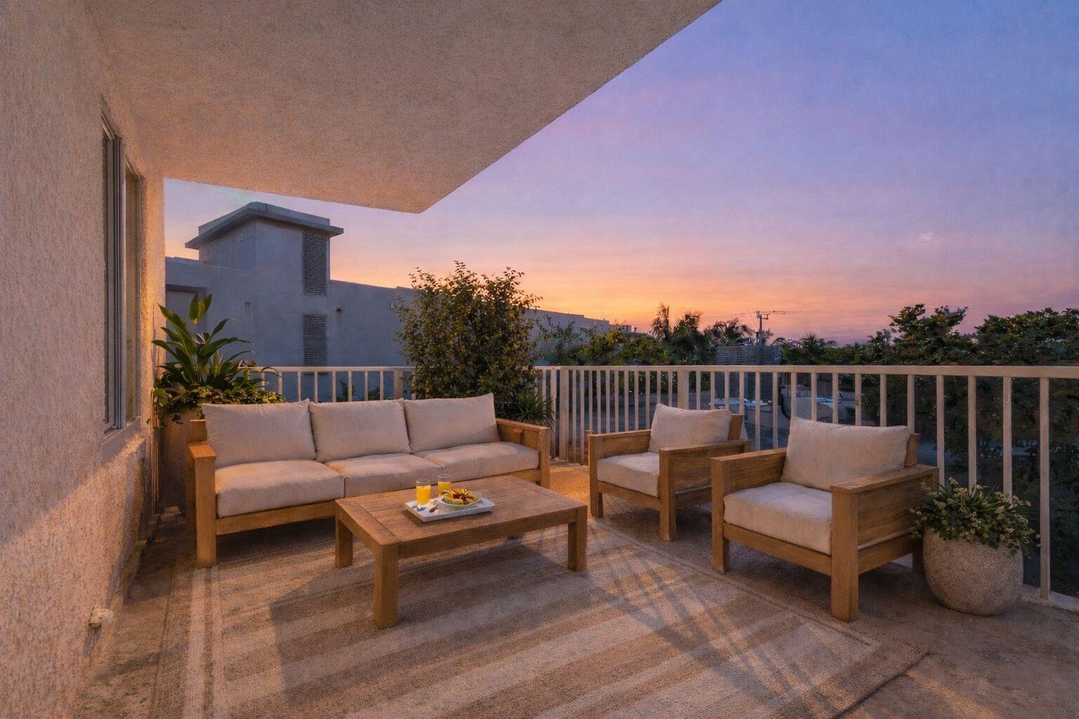 SHORELAND - Residential
