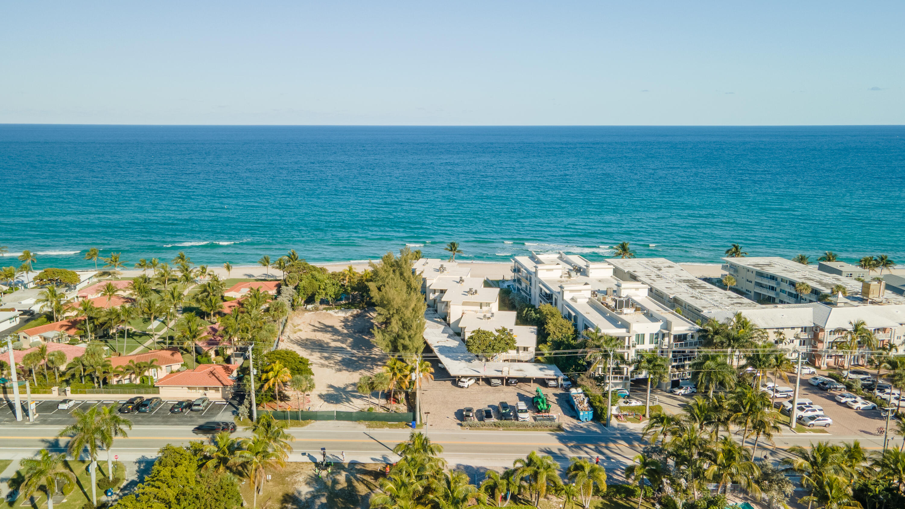 SHORELAND - Residential