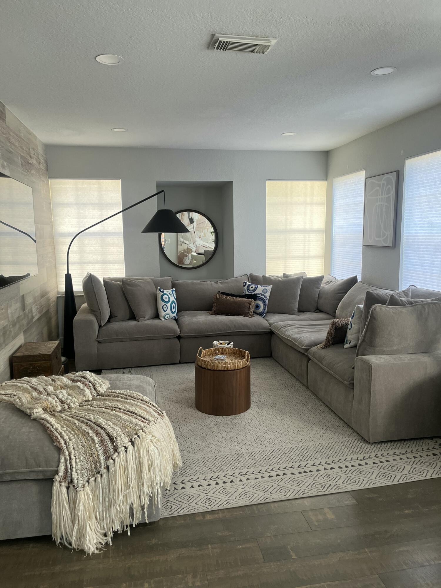 RESIDENCES OF BELMONT OF BOYNTON BEACH CONDOMINIUM - Residential Lease