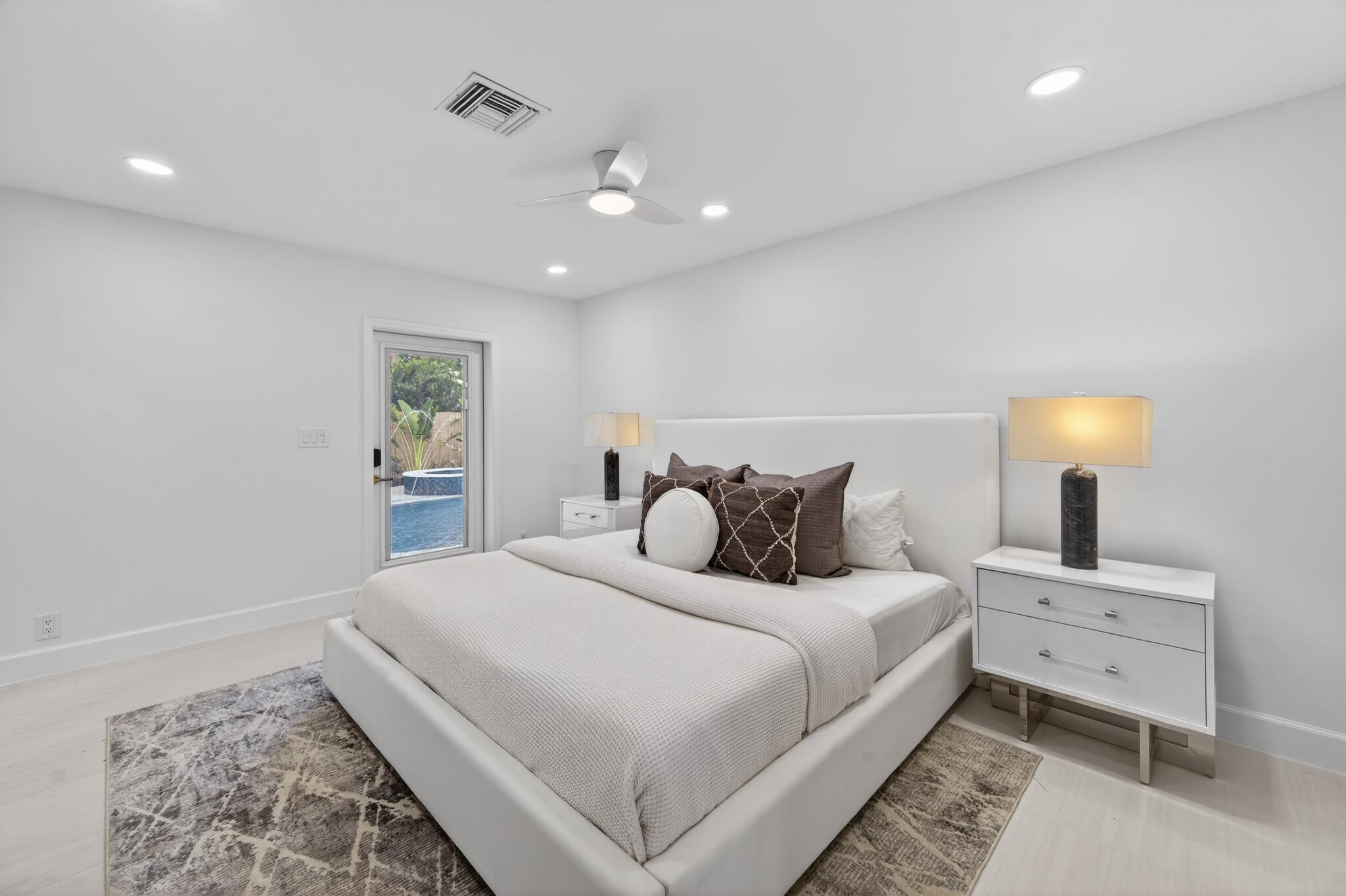 STRATHMORE - Residential