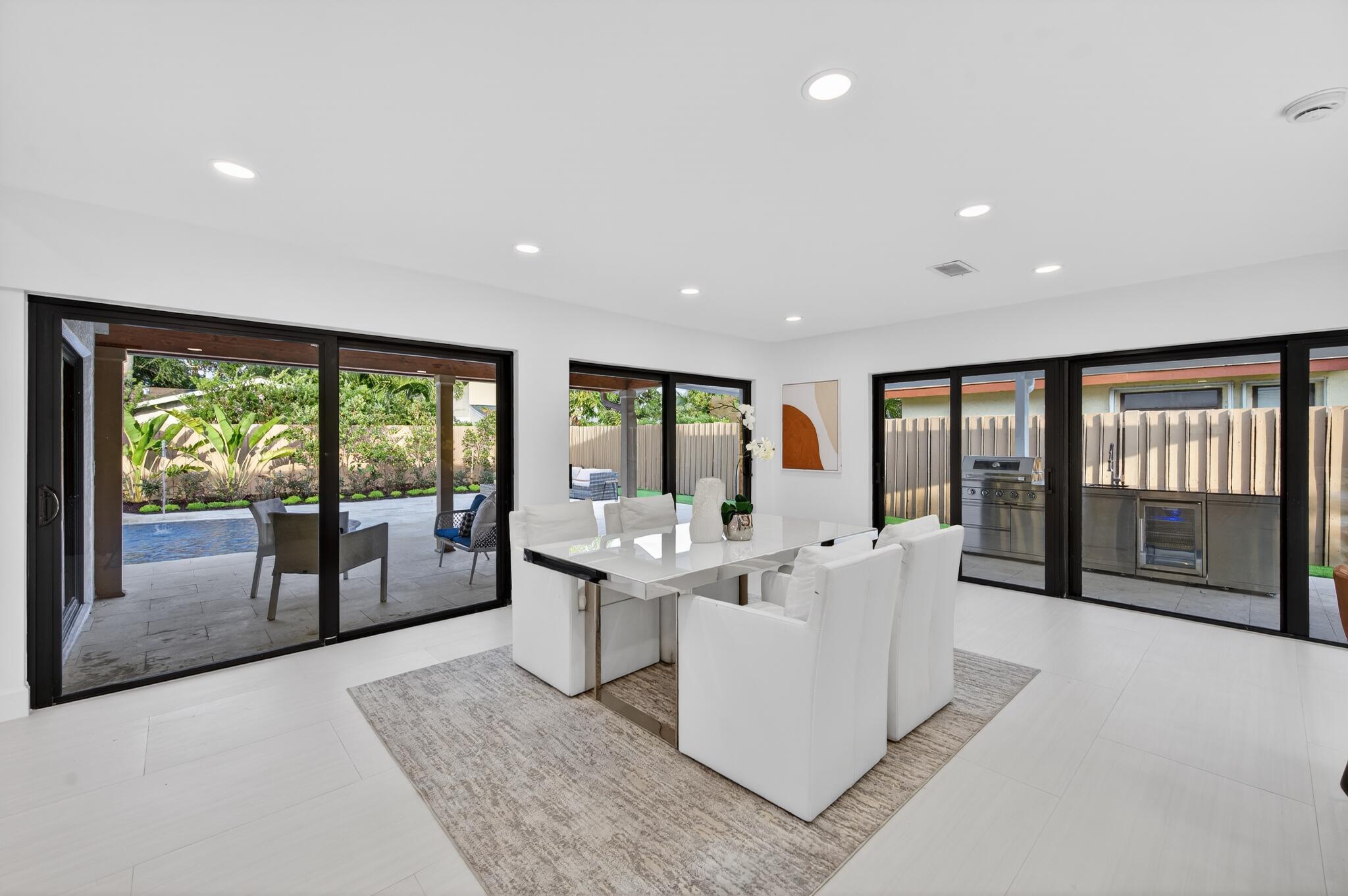 STRATHMORE - Residential