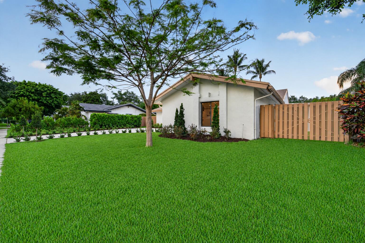 STRATHMORE - Residential