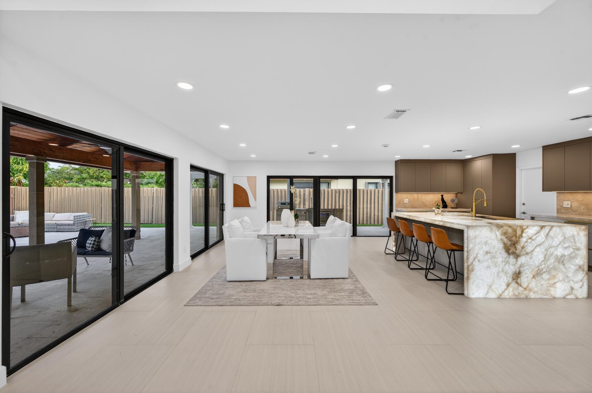STRATHMORE - Residential