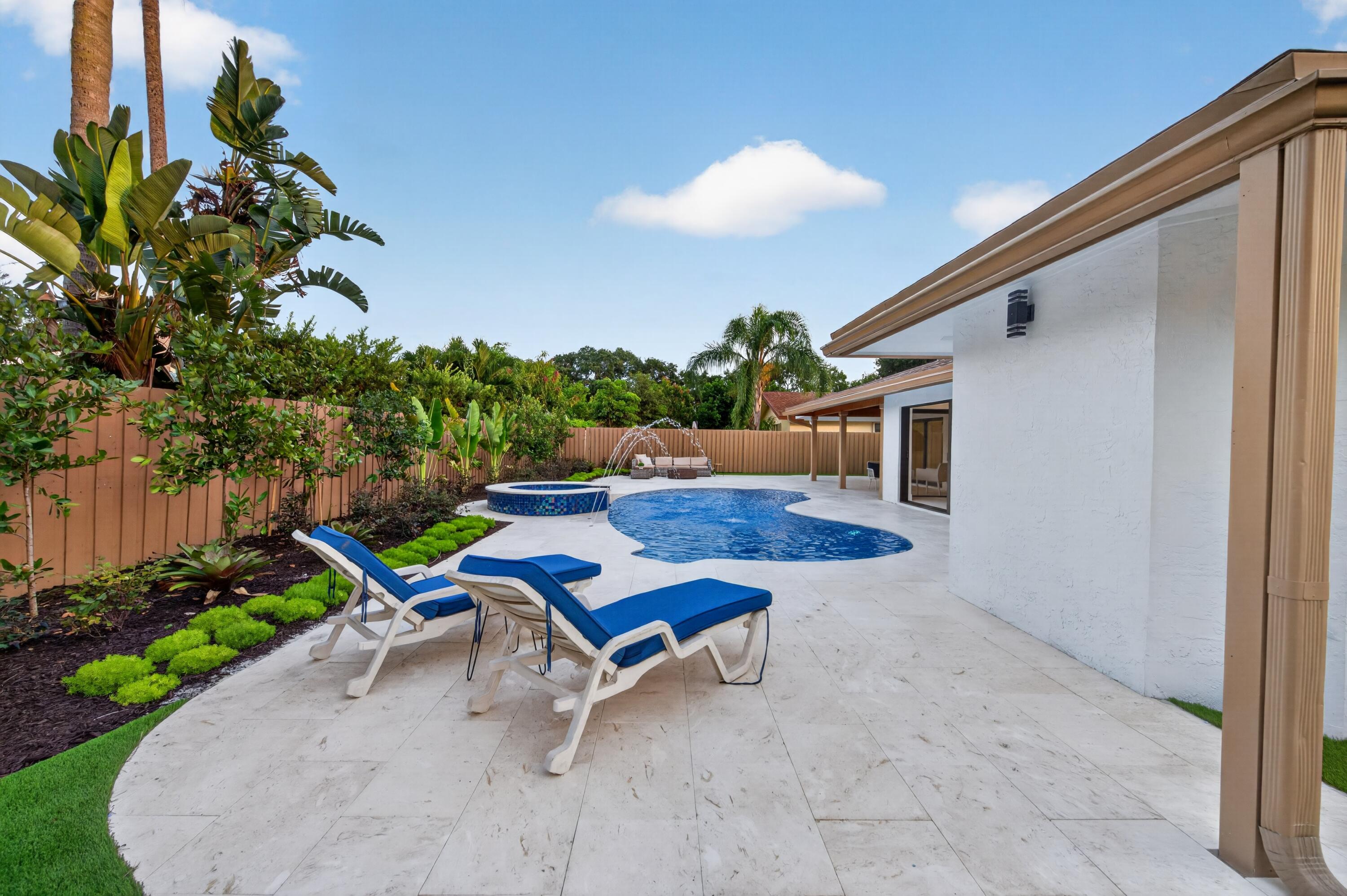 STRATHMORE - Residential