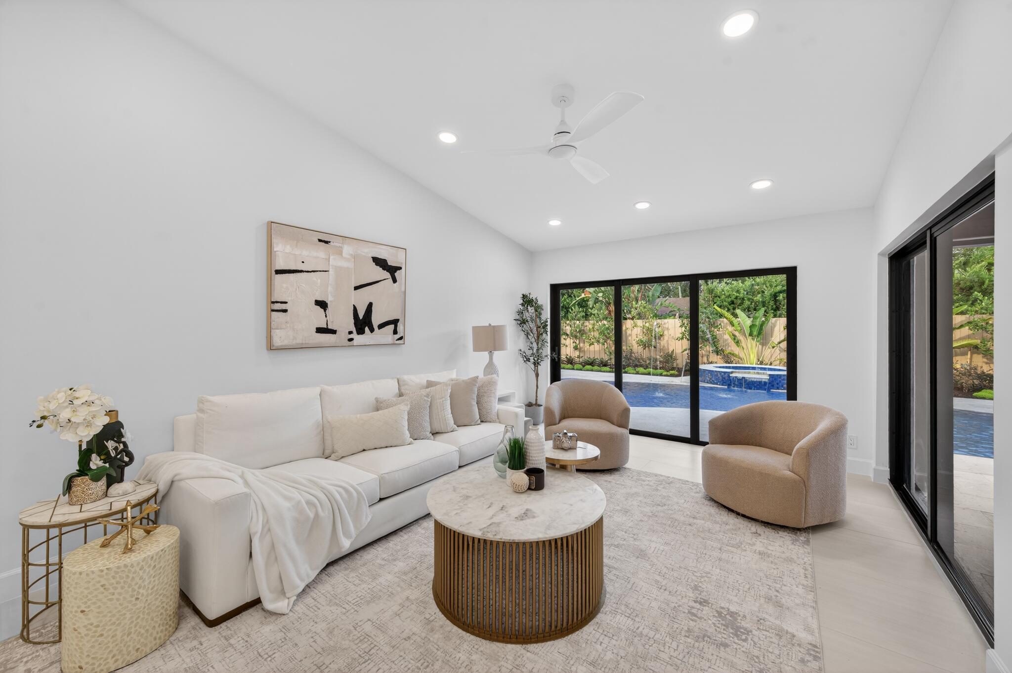 STRATHMORE - Residential