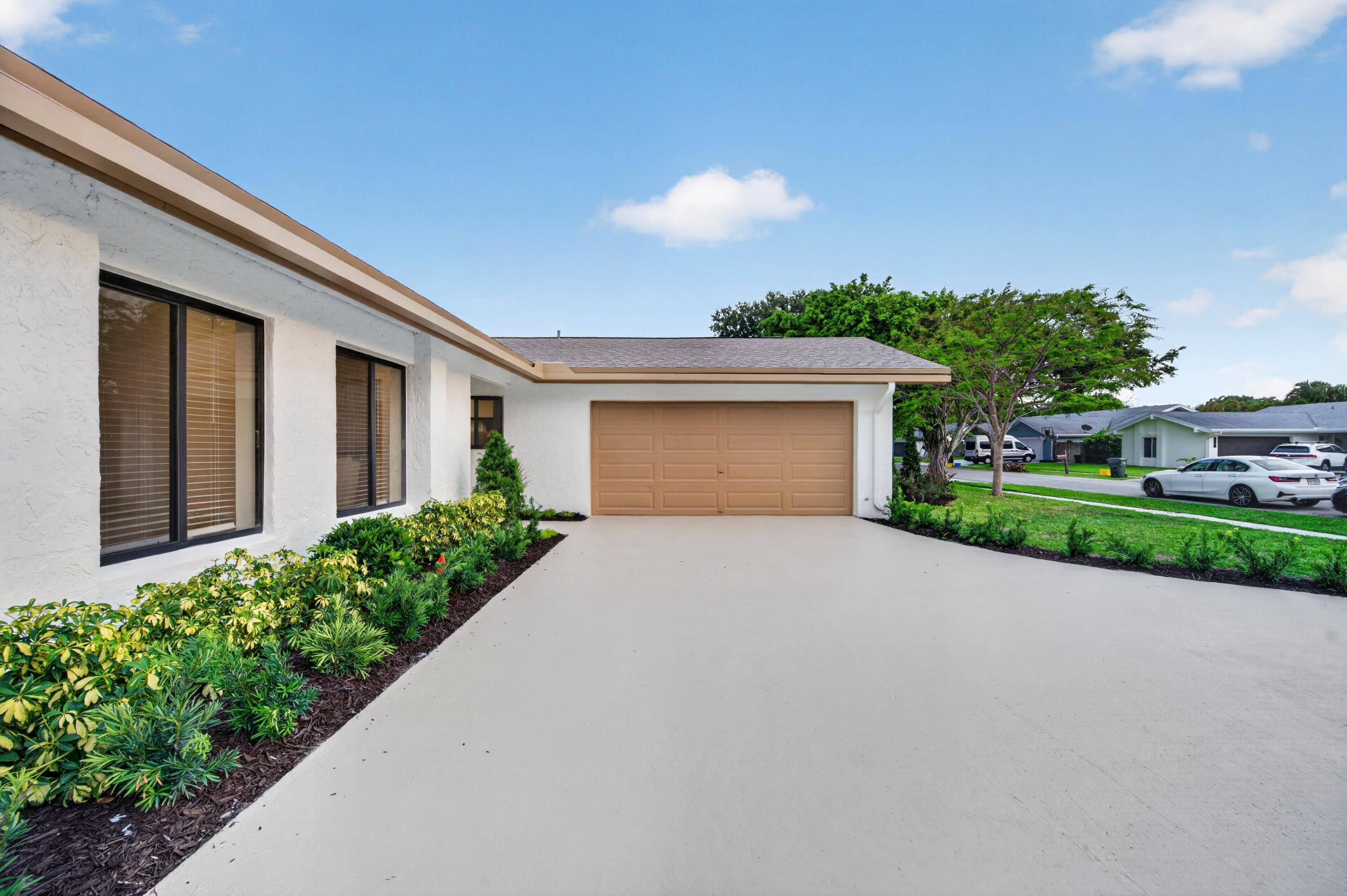 STRATHMORE - Residential
