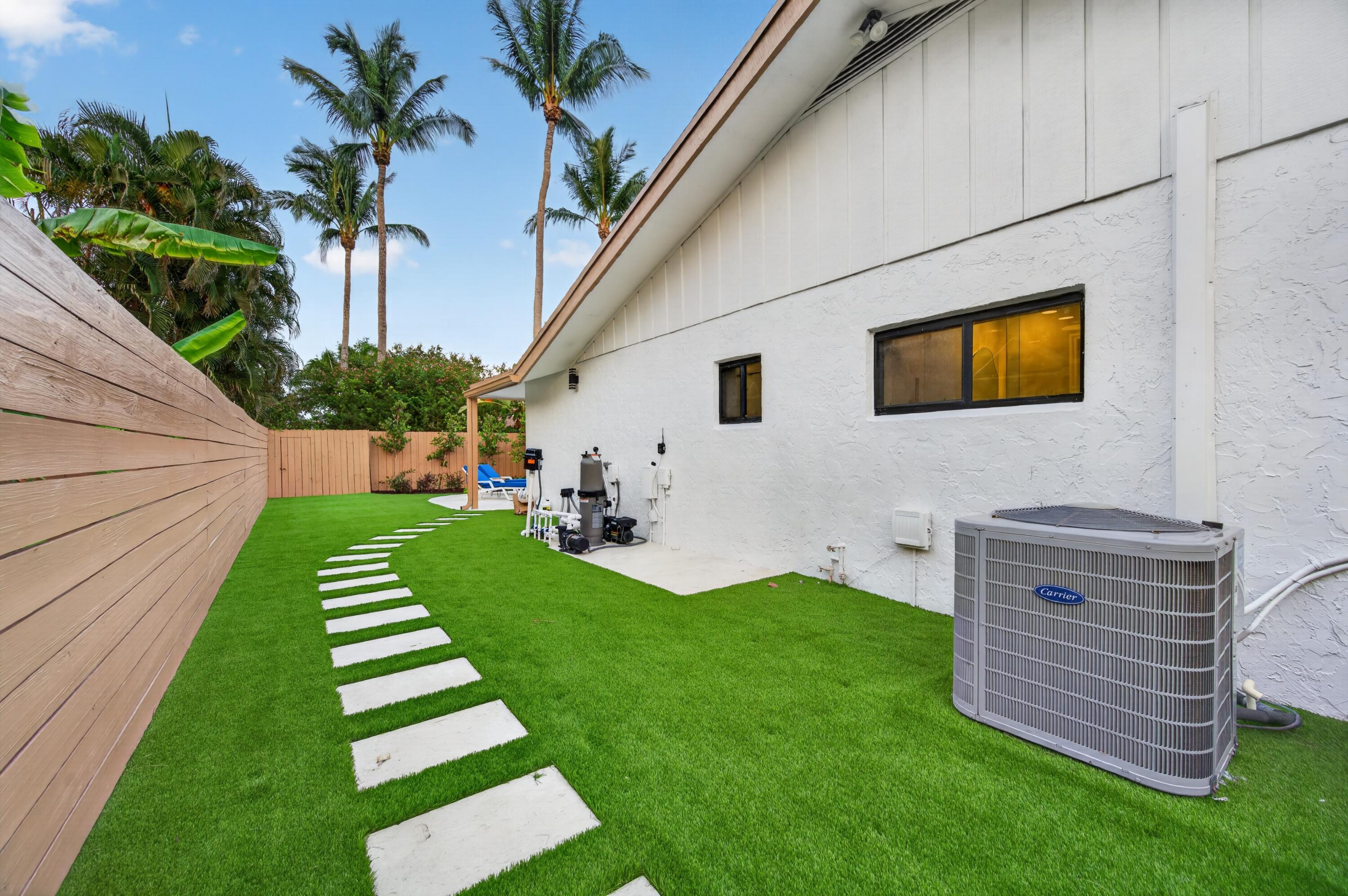 STRATHMORE - Residential