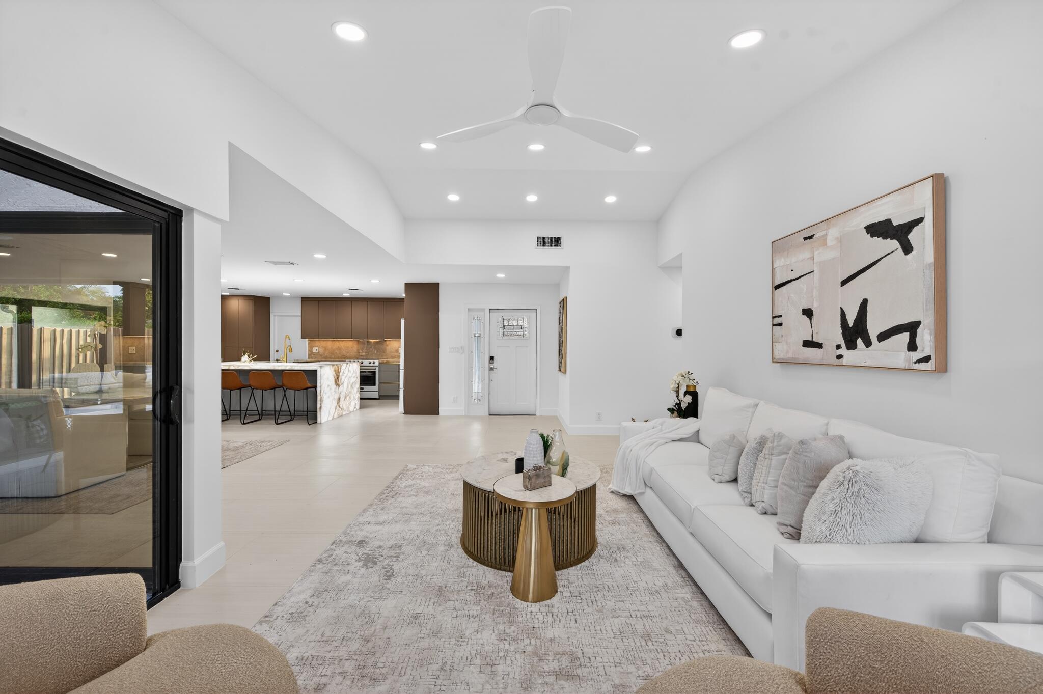 STRATHMORE - Residential