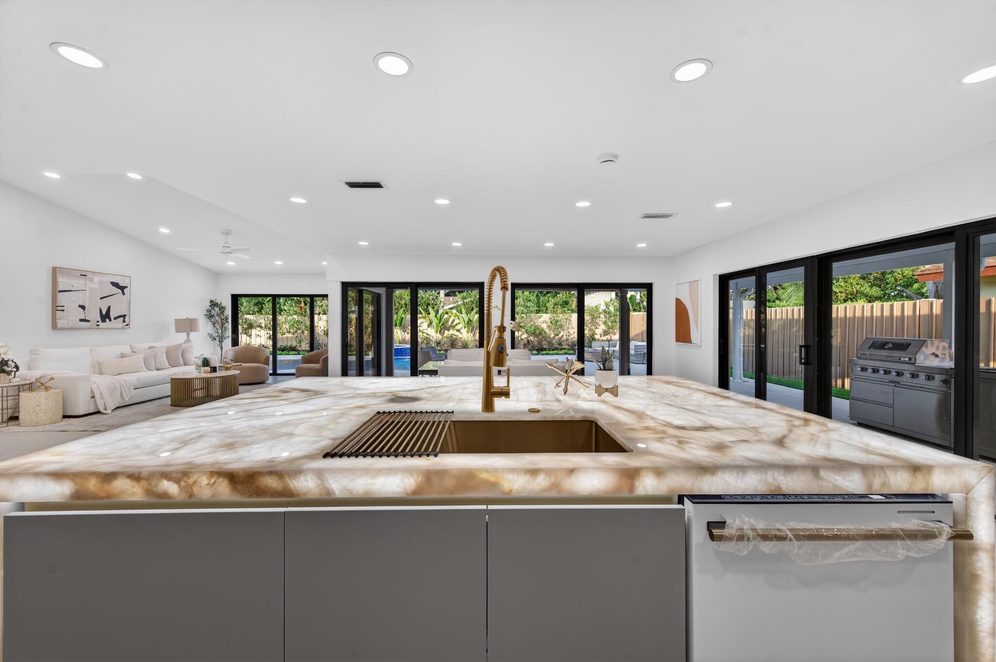 STRATHMORE - Residential